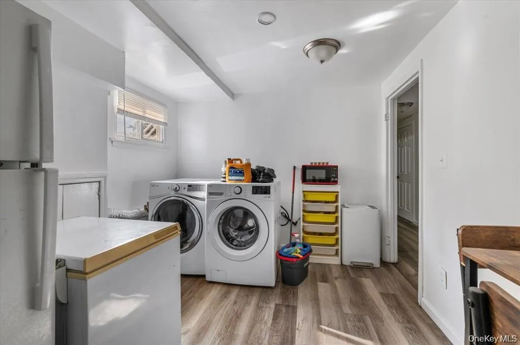 22 Hudson Place, Hempstead, NY, 6 Bedrooms Bedrooms, 8 Rooms Rooms,2 BathroomsBathrooms,Residential Lease,Idx,Hudson,0,956997 22 Hudson Place, Hempstead, NY, 6 Bedrooms Bedrooms, 8 Rooms Rooms,2 BathroomsBathrooms,Residential Lease,Idx,Hudson,0,956997