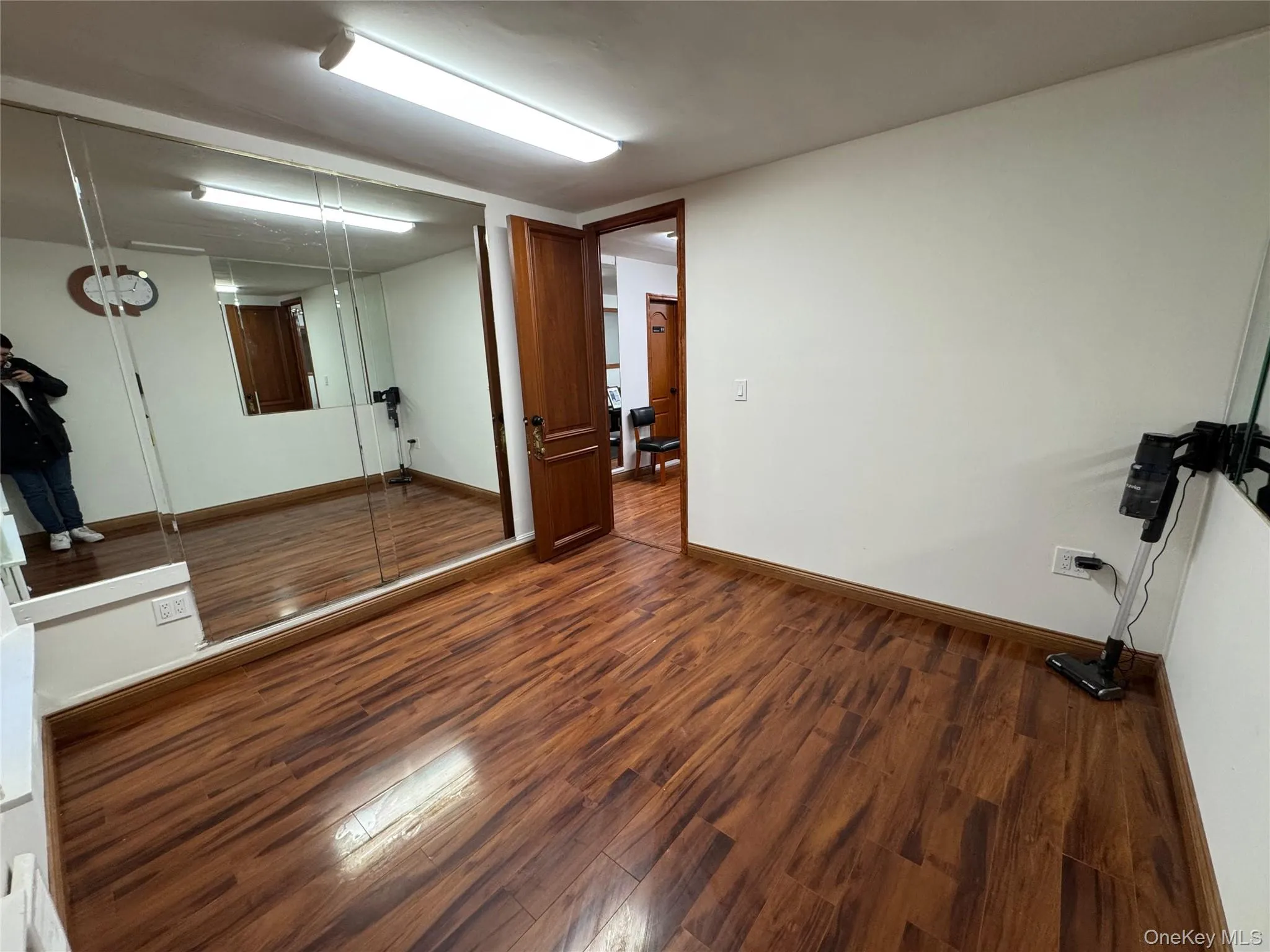 8203 Roosevelt Avenue, New York, NY, ,Commercial Lease,For Rent,Roosevelt,0,957006 8203 Roosevelt Avenue, New York, NY, ,Commercial Lease,For Rent,Roosevelt,0,957006