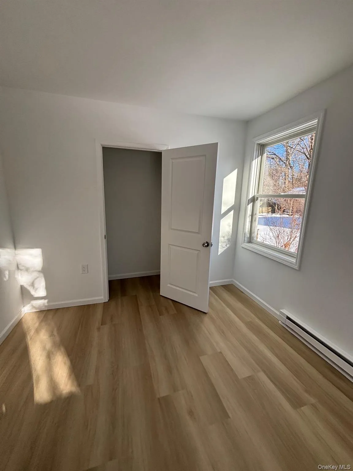 237 Beaver Drive, Brookhaven, NY, 3 Bedrooms Bedrooms, 3 Rooms Rooms,1 BathroomBathrooms,Residential Lease,For Rent,Beaver,0,957051 237 Beaver Drive, Brookhaven, NY, 3 Bedrooms Bedrooms, 3 Rooms Rooms,1 BathroomBathrooms,Residential Lease,For Rent,Beaver,0,957051