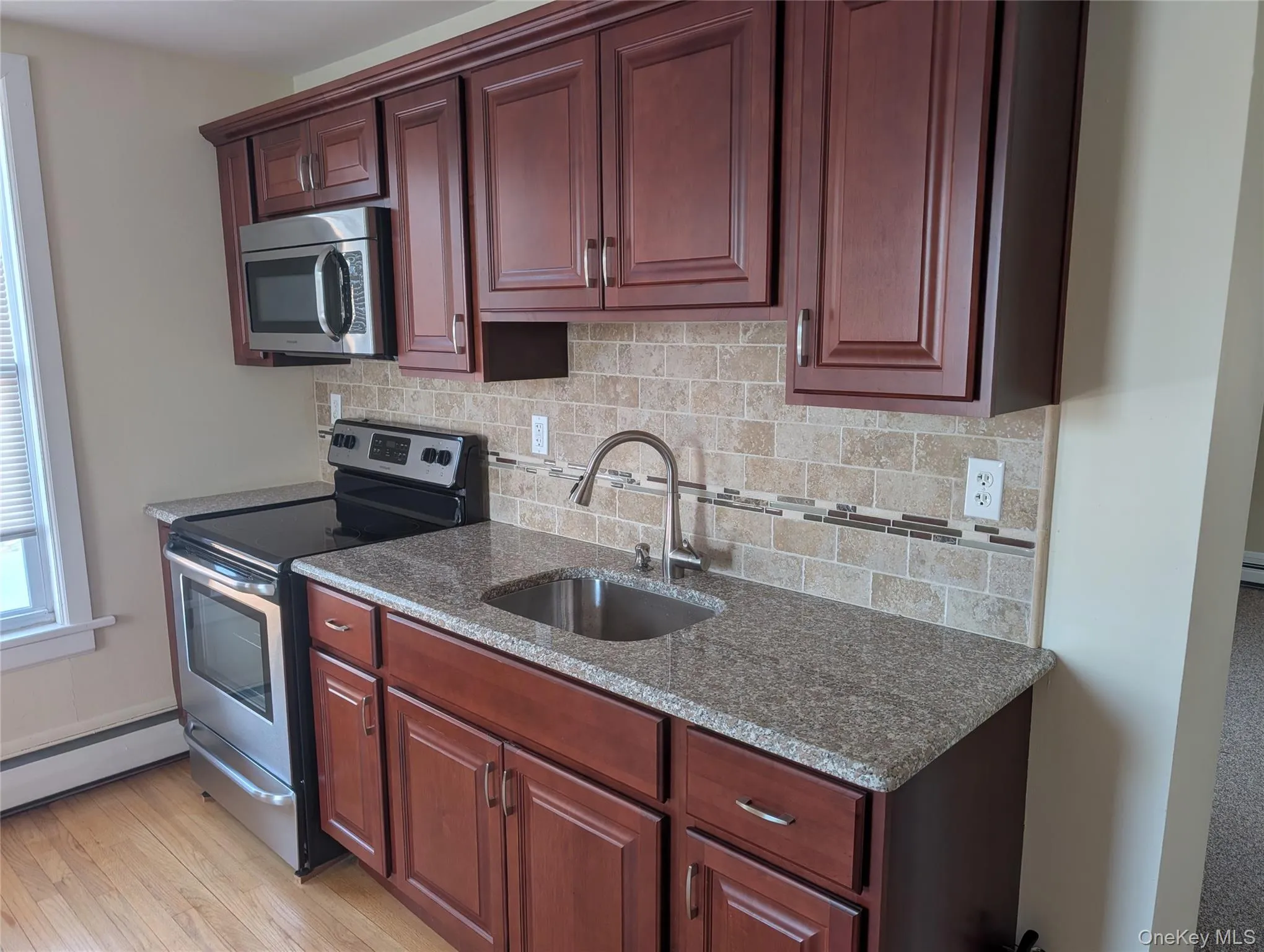 21 Oakland Avenue, Warwick (town), NY, 1 Bedroom Bedrooms, 4 Rooms Rooms,1 BathroomBathrooms,Residential Lease,For Rent,Oakland,0,957057 21 Oakland Avenue, Warwick (town), NY, 1 Bedroom Bedrooms, 4 Rooms Rooms,1 BathroomBathrooms,Residential Lease,For Rent,Oakland,0,957057