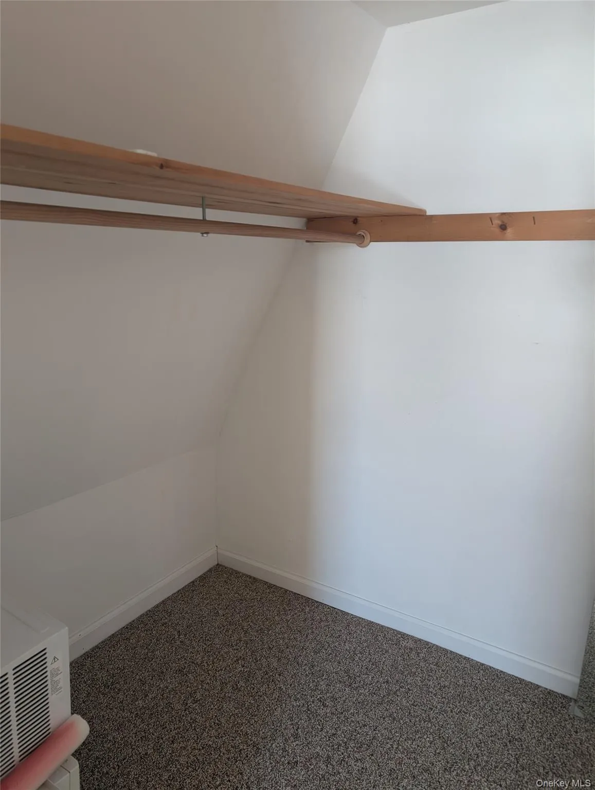 21 Oakland Avenue, Warwick (town), NY, 1 Bedroom Bedrooms, 4 Rooms Rooms,1 BathroomBathrooms,Residential Lease,For Rent,Oakland,0,957057 21 Oakland Avenue, Warwick (town), NY, 1 Bedroom Bedrooms, 4 Rooms Rooms,1 BathroomBathrooms,Residential Lease,For Rent,Oakland,0,957057