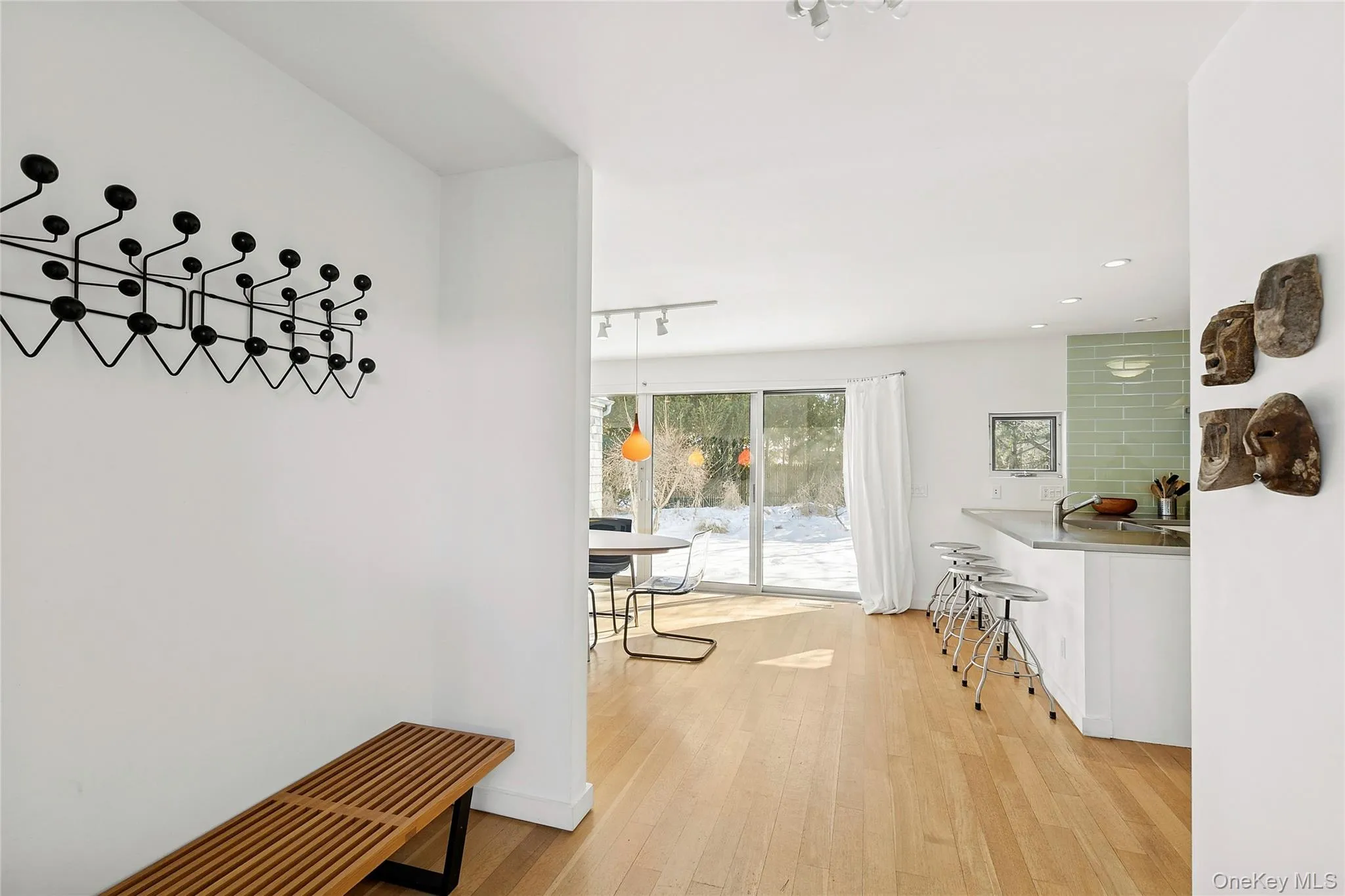 54 Gardiner Drive, East Hampton, NY, 4 Bedrooms Bedrooms, 9 Rooms Rooms,3 BathroomsBathrooms,Residential,For Rent,Gardiner,0,957100 54 Gardiner Drive, East Hampton, NY, 4 Bedrooms Bedrooms, 9 Rooms Rooms,3 BathroomsBathrooms,Residential,For Rent,Gardiner,0,957100