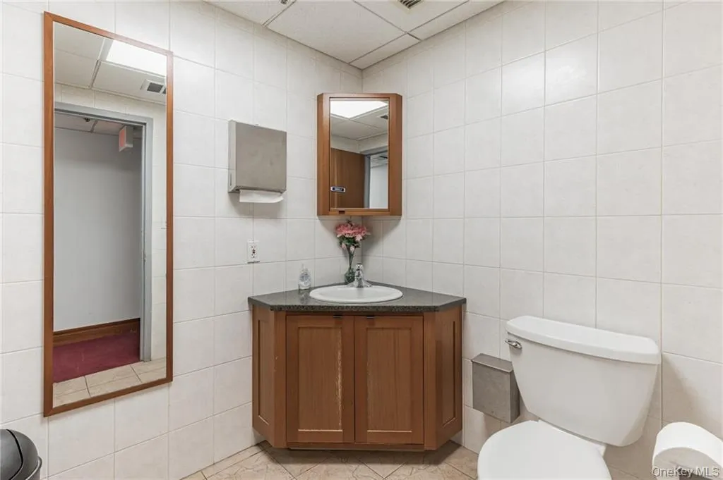 301 Old Tarrytown Road, Greenburgh, NY, ,Commercial Lease,For Rent,Old Tarrytown,0,957126 301 Old Tarrytown Road, Greenburgh, NY, ,Commercial Lease,For Rent,Old Tarrytown,0,957126