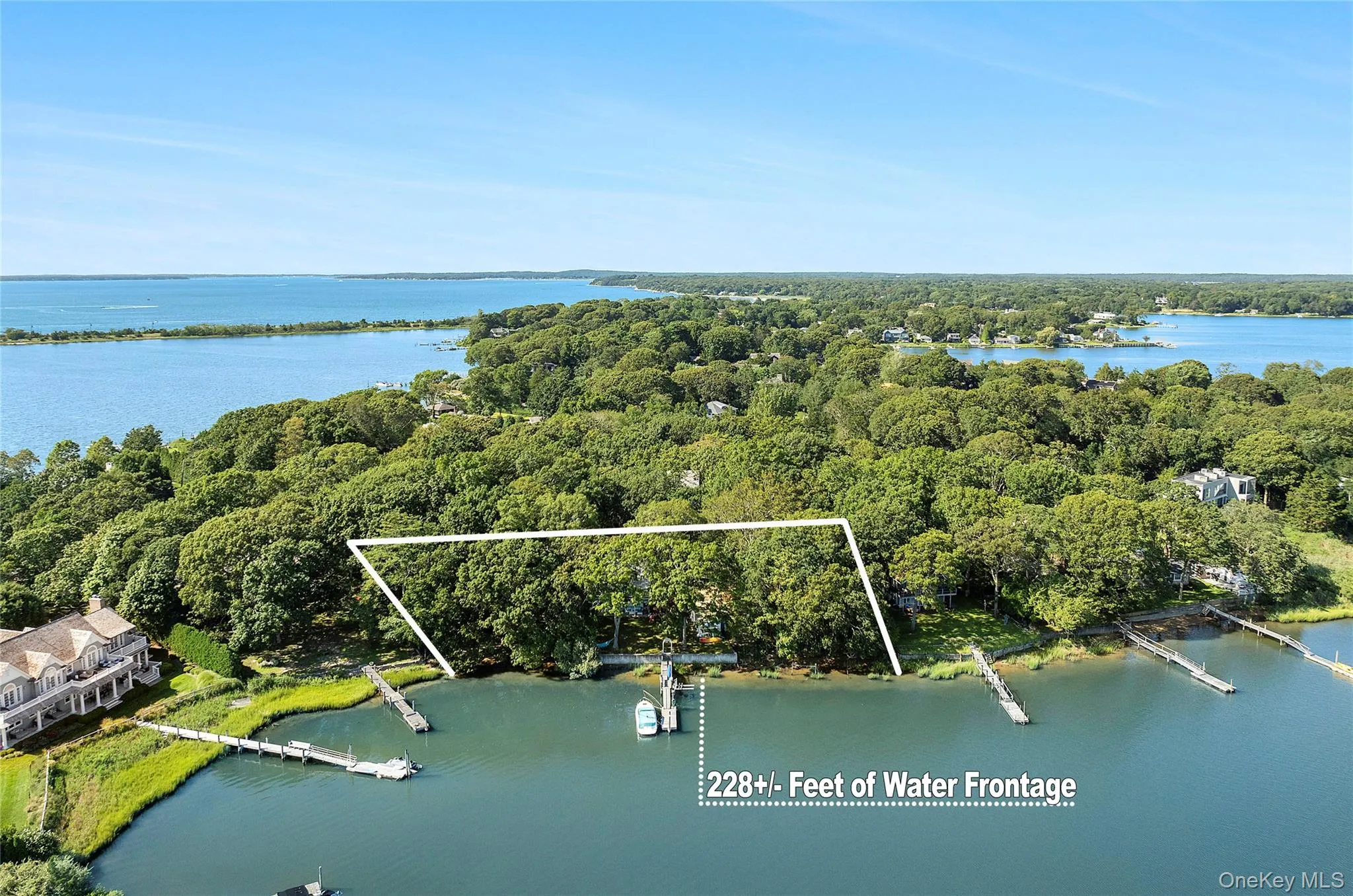 210 Redwood Road, Southampton, NY, 3 Bedrooms Bedrooms, 8 Rooms Rooms,2 BathroomsBathrooms,Residential,For Rent,Redwood,0,957128 210 Redwood Road, Southampton, NY, 3 Bedrooms Bedrooms, 8 Rooms Rooms,2 BathroomsBathrooms,Residential,For Rent,Redwood,0,957128