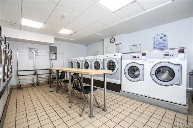 837 Washington Avenue, New York, NY, 1 Bedroom Bedrooms, 3 Rooms Rooms,1 BathroomBathrooms,Residential Sale,For Rent,Washington,0,957152 837 Washington Avenue, New York, NY, 1 Bedroom Bedrooms, 3 Rooms Rooms,1 BathroomBathrooms,Residential Sale,For Rent,Washington,0,957152