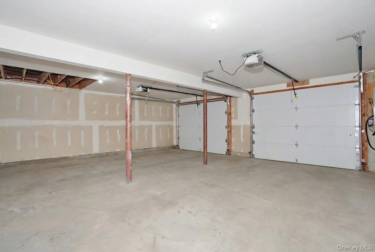 3 Polo Court, Ramapo, NY, 4 Bedrooms Bedrooms, 8 Rooms Rooms,3 BathroomsBathrooms,Residential,For Rent,Polo,0,957173 3 Polo Court, Ramapo, NY, 4 Bedrooms Bedrooms, 8 Rooms Rooms,3 BathroomsBathrooms,Residential,For Rent,Polo,0,957173