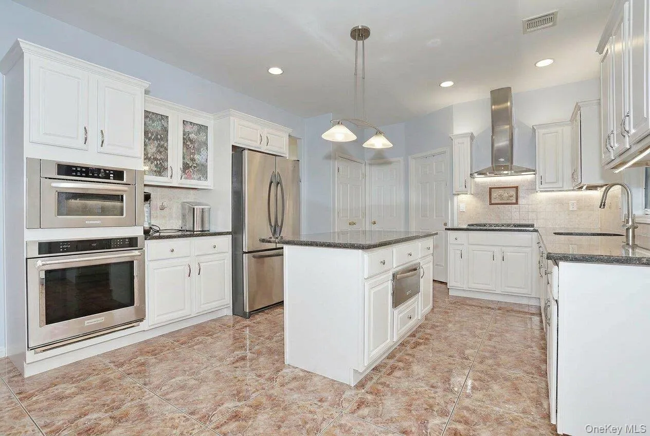 3 Polo Court, Ramapo, NY, 4 Bedrooms Bedrooms, 8 Rooms Rooms,3 BathroomsBathrooms,Residential,For Rent,Polo,0,957173 3 Polo Court, Ramapo, NY, 4 Bedrooms Bedrooms, 8 Rooms Rooms,3 BathroomsBathrooms,Residential,For Rent,Polo,0,957173