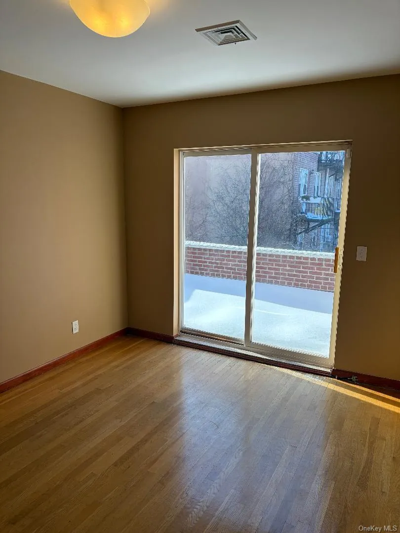 rear Bedroom & balcony rear Bedroom & balcony