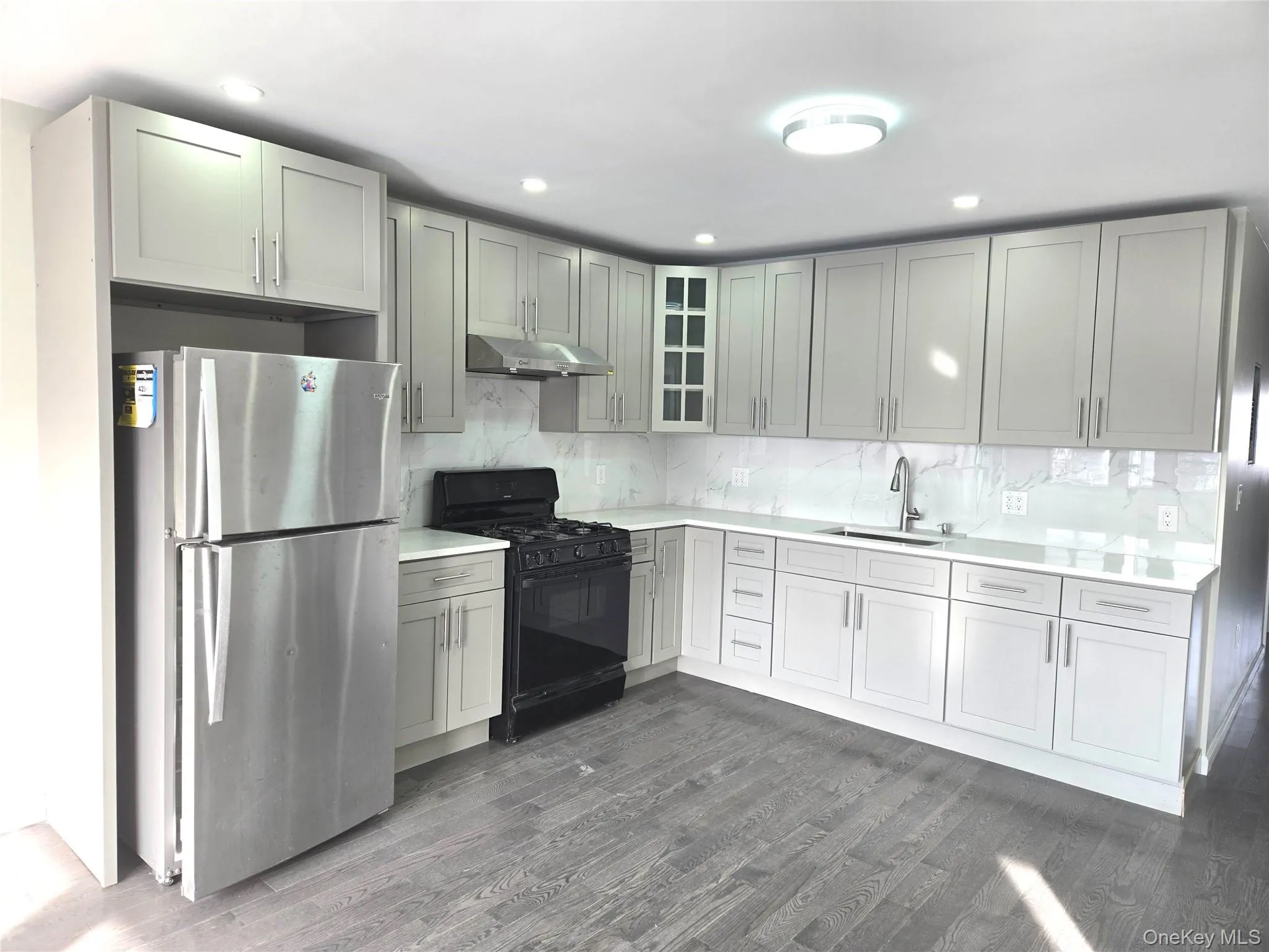 8737 132nd Street, New York, NY, 3 Bedrooms Bedrooms, 6 Rooms Rooms,2 BathroomsBathrooms,Residential Lease,For Rent,132nd,0,957184 8737 132nd Street, New York, NY, 3 Bedrooms Bedrooms, 6 Rooms Rooms,2 BathroomsBathrooms,Residential Lease,For Rent,132nd,0,957184