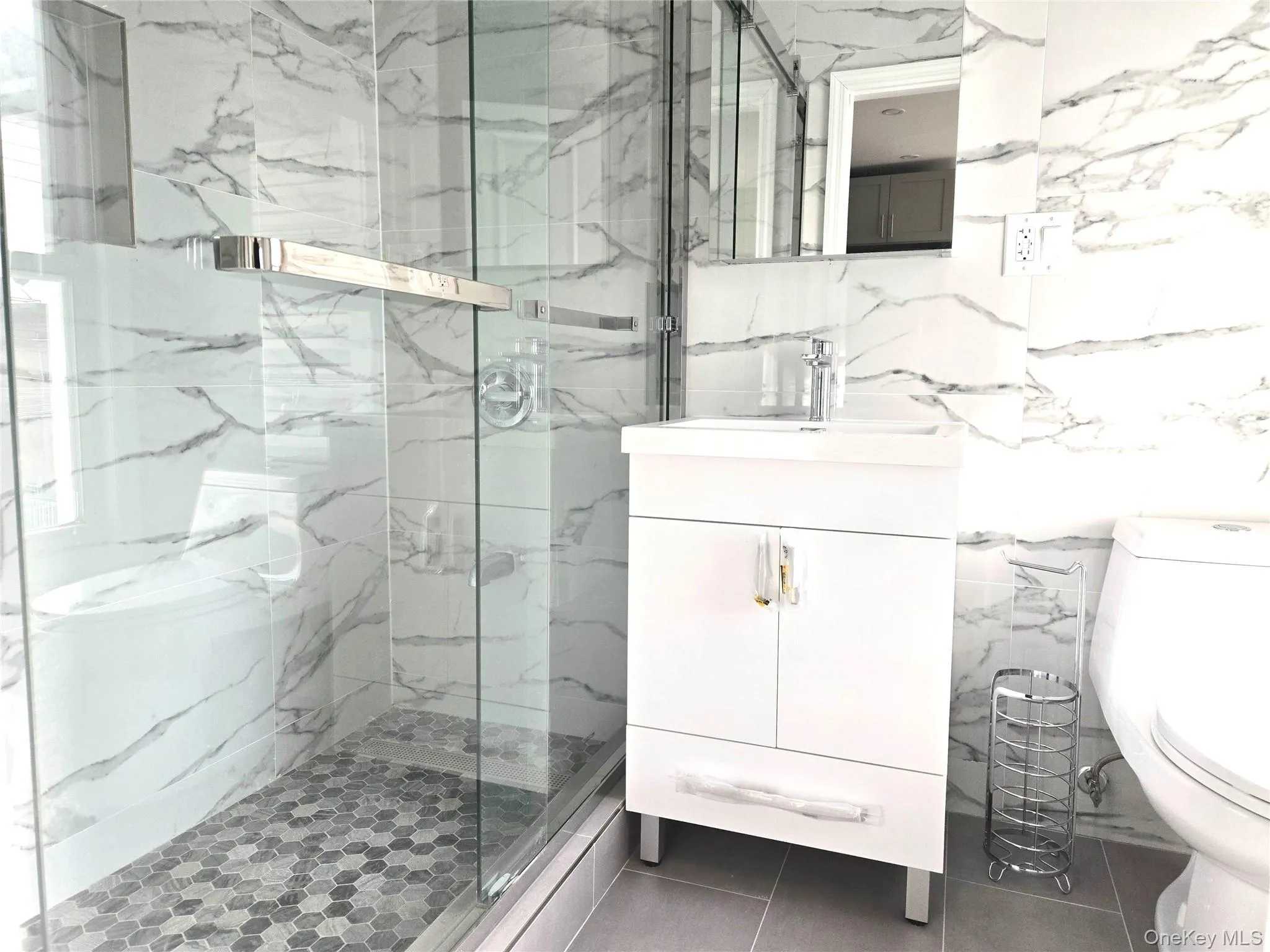 8737 132nd Street, New York, NY, 3 Bedrooms Bedrooms, 6 Rooms Rooms,2 BathroomsBathrooms,Residential Lease,For Rent,132nd,0,957184 8737 132nd Street, New York, NY, 3 Bedrooms Bedrooms, 6 Rooms Rooms,2 BathroomsBathrooms,Residential Lease,For Rent,132nd,0,957184