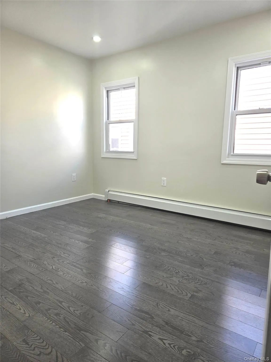8737 132nd Street, New York, NY, 3 Bedrooms Bedrooms, 6 Rooms Rooms,2 BathroomsBathrooms,Residential Lease,For Rent,132nd,0,957184 8737 132nd Street, New York, NY, 3 Bedrooms Bedrooms, 6 Rooms Rooms,2 BathroomsBathrooms,Residential Lease,For Rent,132nd,0,957184