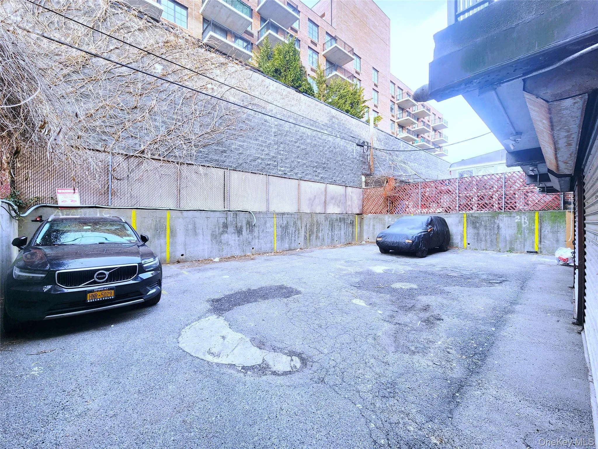 144-63 37 Avenue, New York, NY, 2 Bedrooms Bedrooms, 4 Rooms Rooms,1 BathroomBathrooms,Residential Sale,For Rent,37,0,957195 144-63 37 Avenue, New York, NY, 2 Bedrooms Bedrooms, 4 Rooms Rooms,1 BathroomBathrooms,Residential Sale,For Rent,37,0,957195