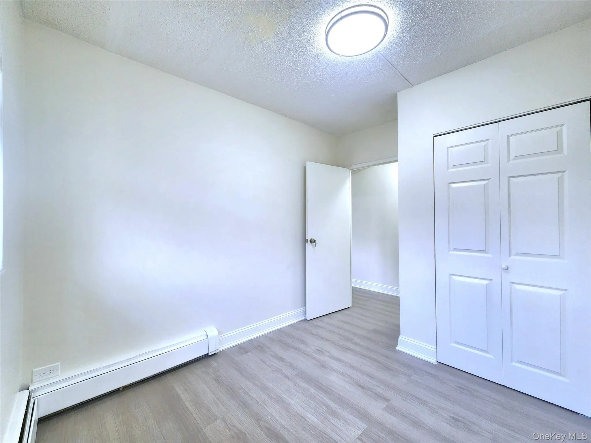 144-63 37 Avenue, New York, NY, 2 Bedrooms Bedrooms, 4 Rooms Rooms,1 BathroomBathrooms,Residential Sale,For Rent,37,0,957195 144-63 37 Avenue, New York, NY, 2 Bedrooms Bedrooms, 4 Rooms Rooms,1 BathroomBathrooms,Residential Sale,For Rent,37,0,957195