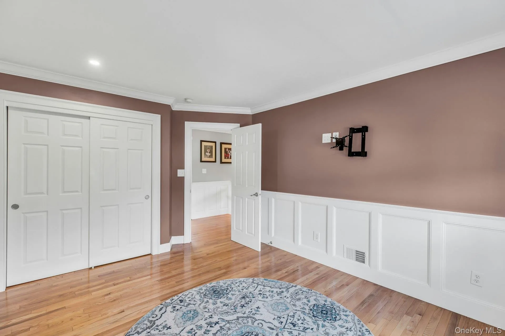 10 Shady View Crossing, Brookhaven, NY, 4 Bedrooms Bedrooms, 8 Rooms Rooms,3 BathroomsBathrooms,Residential,For Rent,Shady View,0,957197 10 Shady View Crossing, Brookhaven, NY, 4 Bedrooms Bedrooms, 8 Rooms Rooms,3 BathroomsBathrooms,Residential,For Rent,Shady View,0,957197
