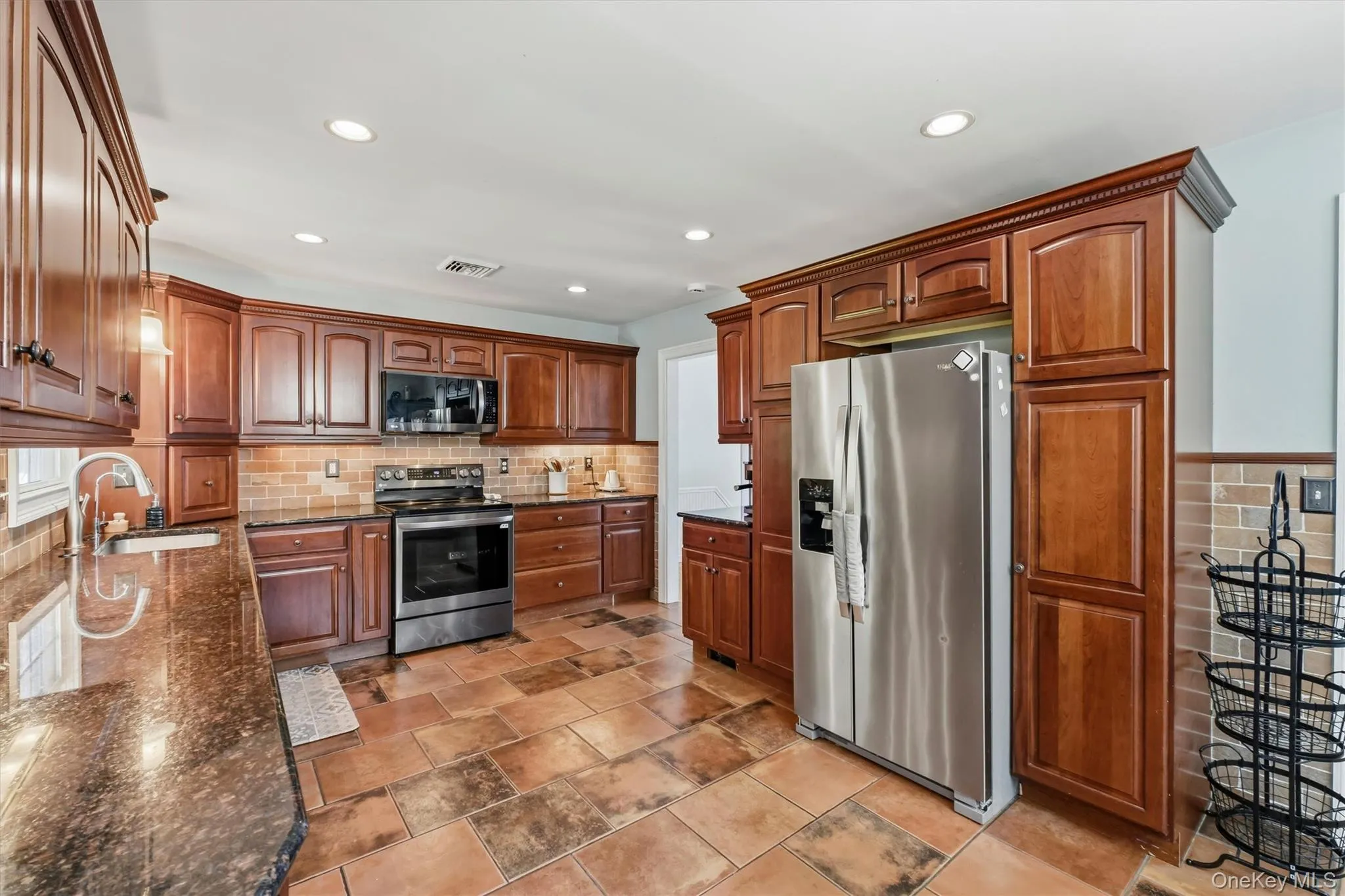 121 Village Common, Fishkill, NY, 4 Bedrooms Bedrooms, 10 Rooms Rooms,2 BathroomsBathrooms,Residential,For Rent,Village,0,957230 121 Village Common, Fishkill, NY, 4 Bedrooms Bedrooms, 10 Rooms Rooms,2 BathroomsBathrooms,Residential,For Rent,Village,0,957230