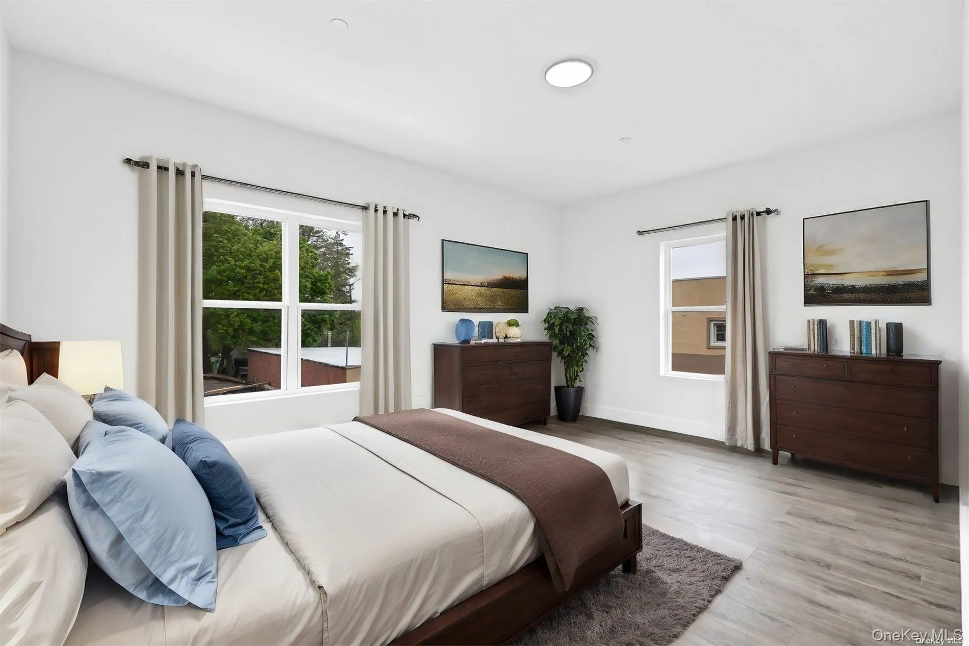 533 Greenwich Street, Hempstead, NY, 3 Bedrooms Bedrooms, 5 Rooms Rooms,2 BathroomsBathrooms,Residential Lease,For Rent,Greenwich,0,957271 533 Greenwich Street, Hempstead, NY, 3 Bedrooms Bedrooms, 5 Rooms Rooms,2 BathroomsBathrooms,Residential Lease,For Rent,Greenwich,0,957271