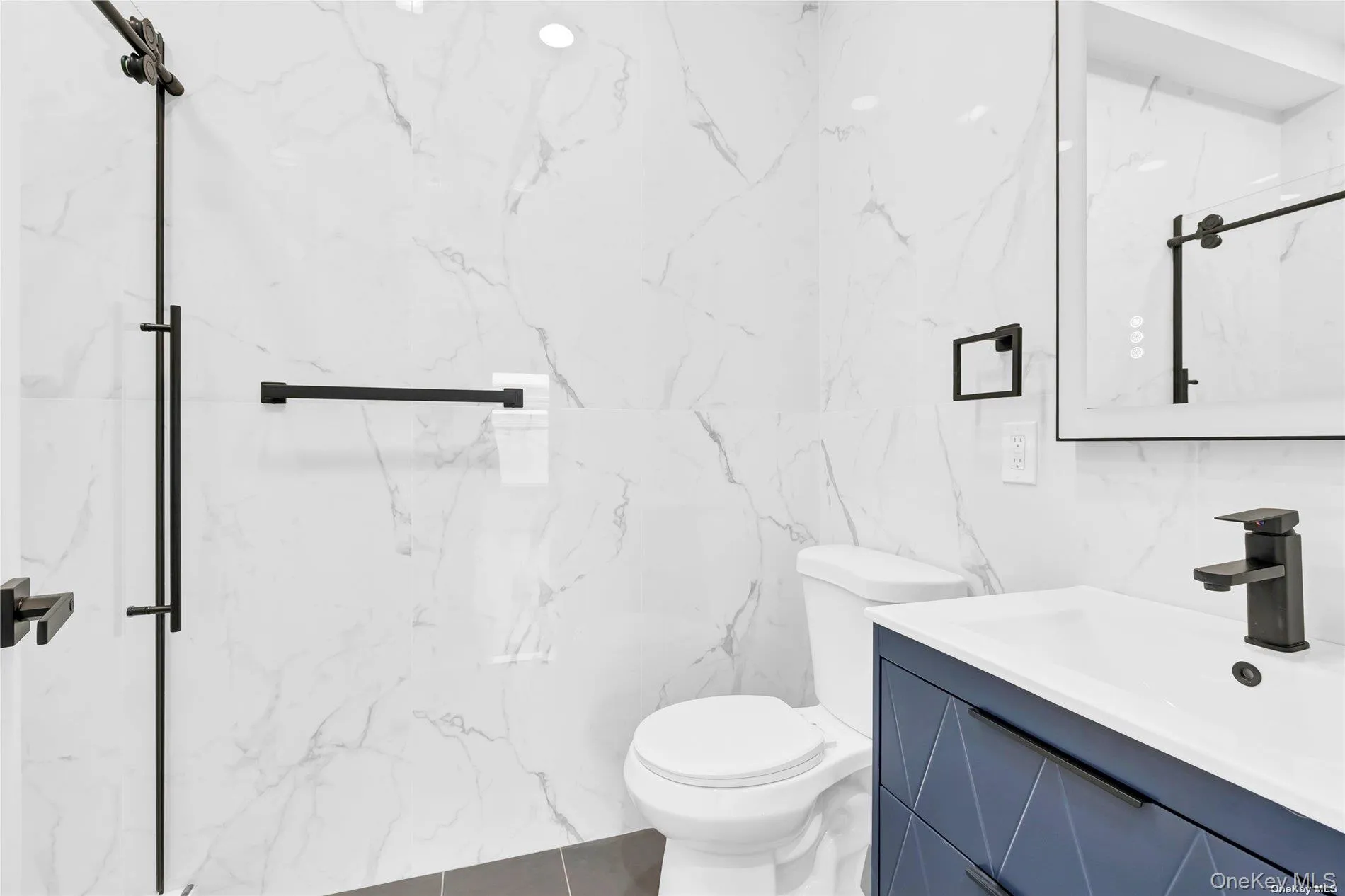 533 Greenwich Street, Hempstead, NY, 3 Bedrooms Bedrooms, 5 Rooms Rooms,2 BathroomsBathrooms,Residential Lease,For Rent,Greenwich,0,957271 533 Greenwich Street, Hempstead, NY, 3 Bedrooms Bedrooms, 5 Rooms Rooms,2 BathroomsBathrooms,Residential Lease,For Rent,Greenwich,0,957271