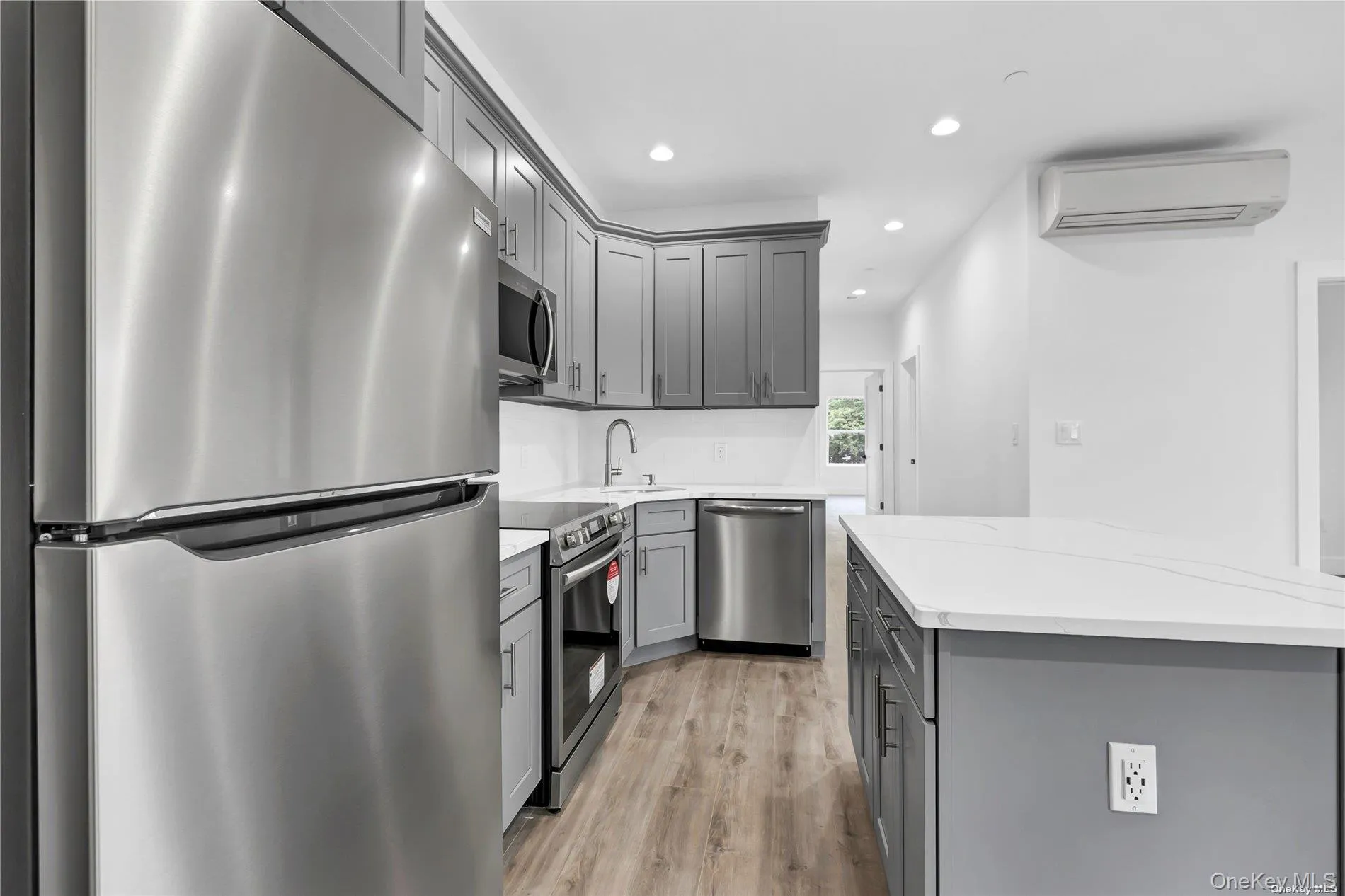 533 Greenwich Street, Hempstead, NY, 3 Bedrooms Bedrooms, 5 Rooms Rooms,2 BathroomsBathrooms,Residential Lease,For Rent,Greenwich,0,957271 533 Greenwich Street, Hempstead, NY, 3 Bedrooms Bedrooms, 5 Rooms Rooms,2 BathroomsBathrooms,Residential Lease,For Rent,Greenwich,0,957271