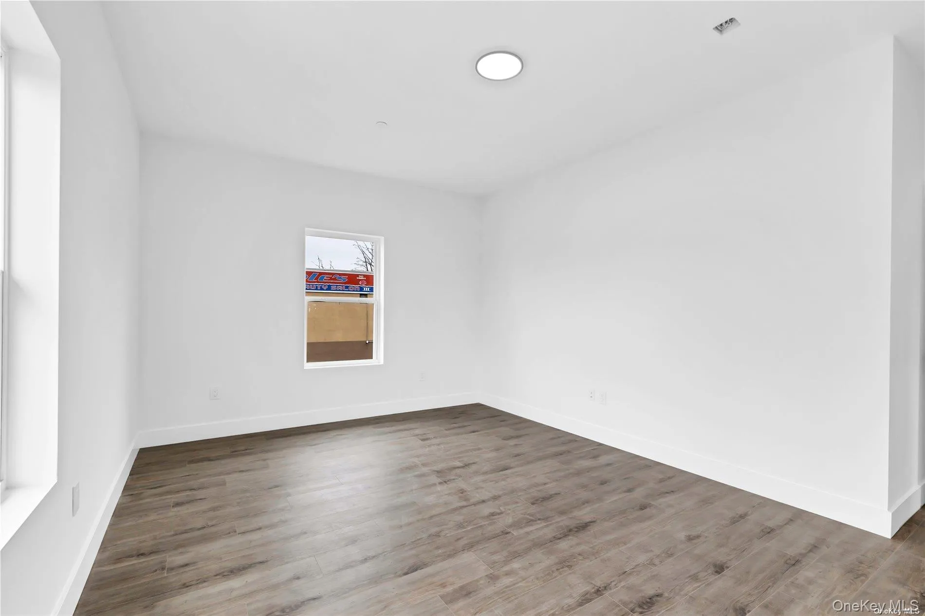 533 Greenwich Street, Hempstead, NY, 3 Bedrooms Bedrooms, 5 Rooms Rooms,2 BathroomsBathrooms,Residential Lease,For Rent,Greenwich,0,957271 533 Greenwich Street, Hempstead, NY, 3 Bedrooms Bedrooms, 5 Rooms Rooms,2 BathroomsBathrooms,Residential Lease,For Rent,Greenwich,0,957271