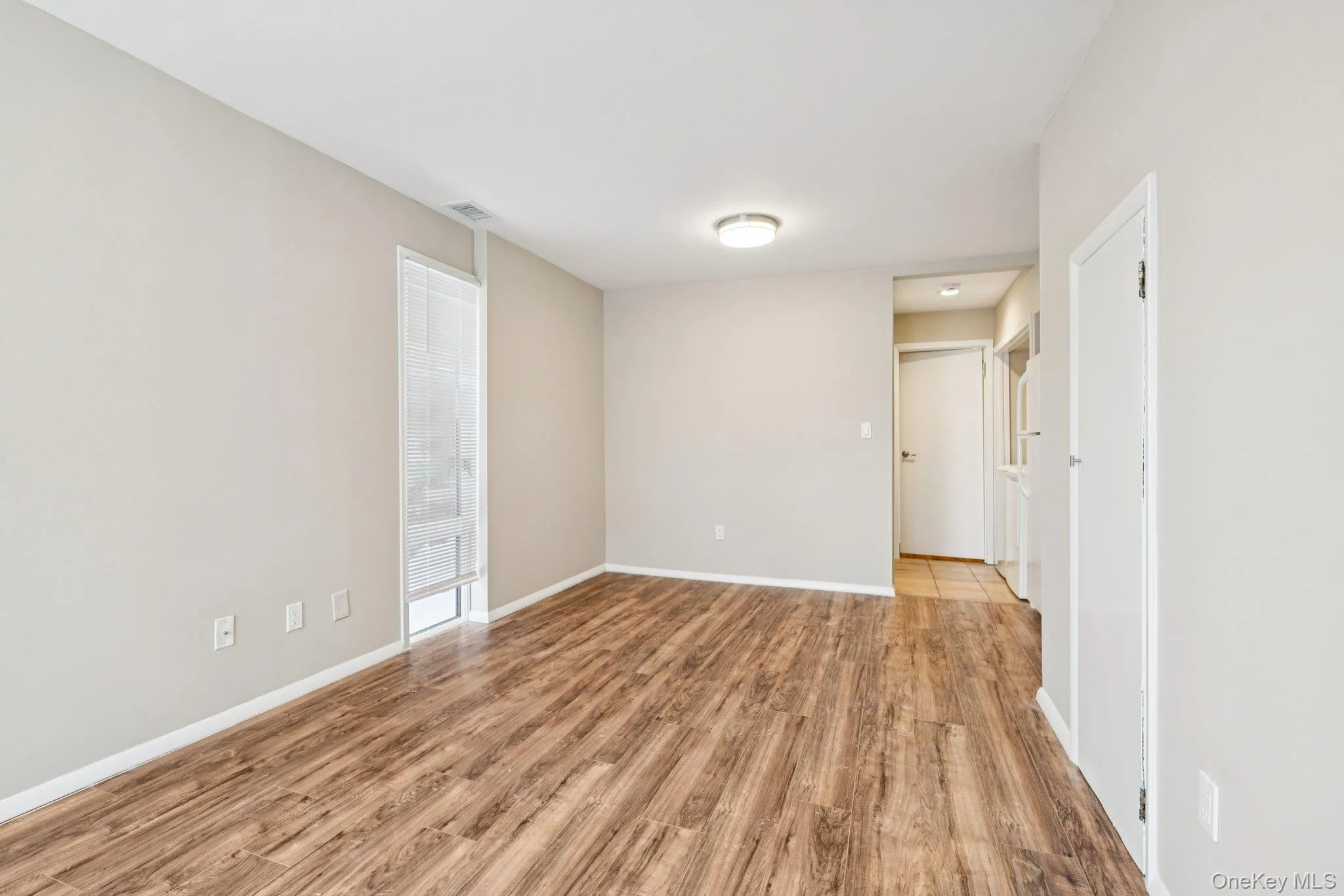 60 Marwood Road, North Hempstead, NY, 2 Bedrooms Bedrooms, 7 Rooms Rooms,3 BathroomsBathrooms,Residential Lease,For Rent,Marwood,0,957288 60 Marwood Road, North Hempstead, NY, 2 Bedrooms Bedrooms, 7 Rooms Rooms,3 BathroomsBathrooms,Residential Lease,For Rent,Marwood,0,957288