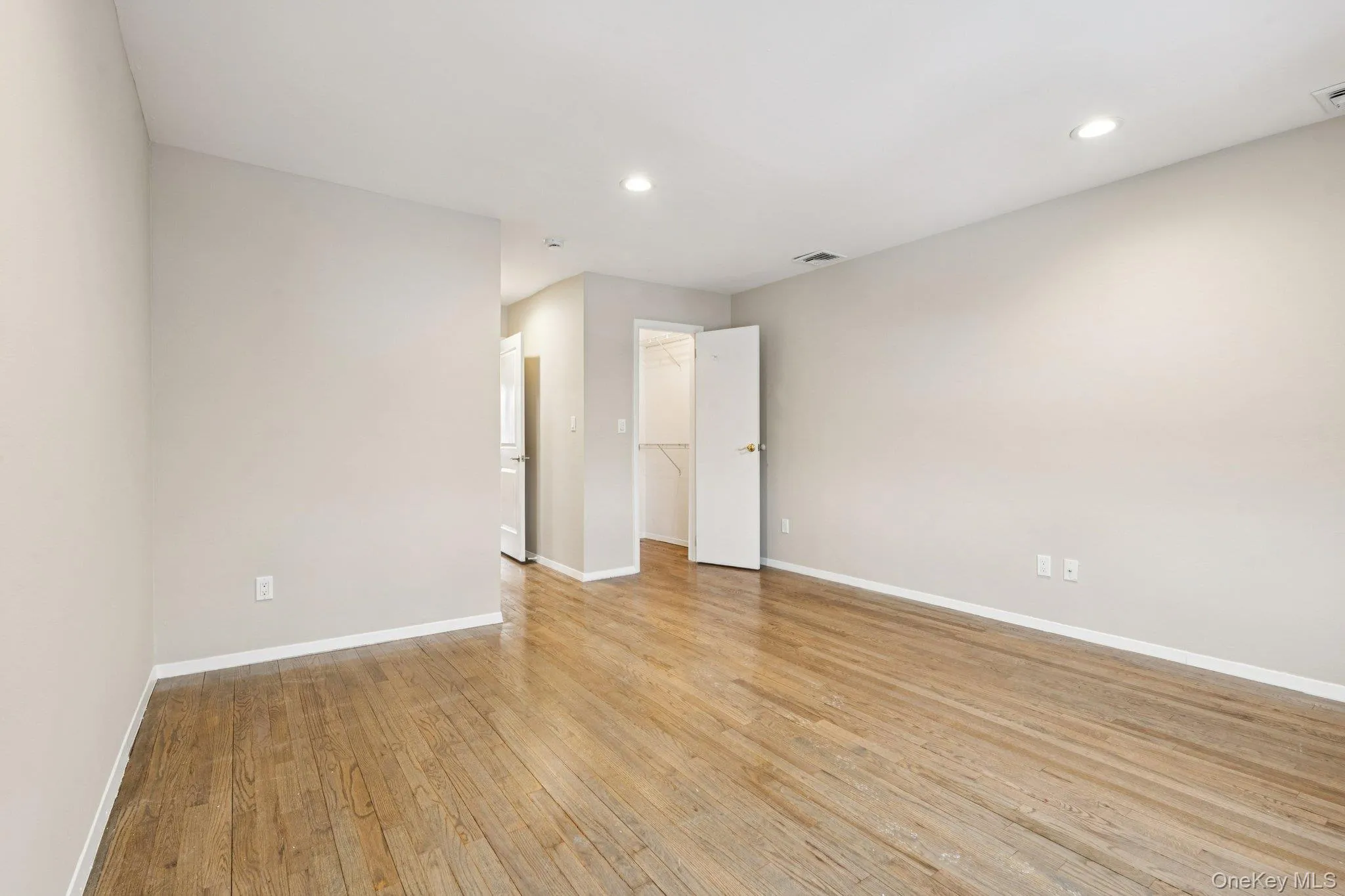 60 Marwood Road, North Hempstead, NY, 2 Bedrooms Bedrooms, 7 Rooms Rooms,3 BathroomsBathrooms,Residential Lease,For Rent,Marwood,0,957288 60 Marwood Road, North Hempstead, NY, 2 Bedrooms Bedrooms, 7 Rooms Rooms,3 BathroomsBathrooms,Residential Lease,For Rent,Marwood,0,957288