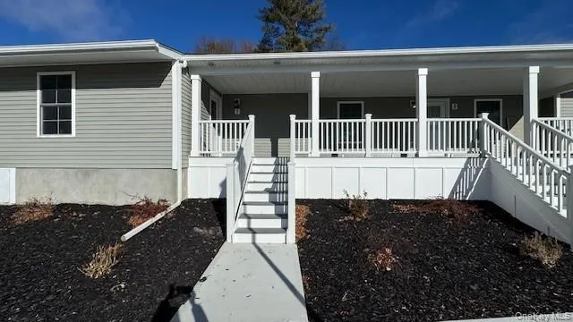 135 Cooper Road, Wappinger, NY, 3 Bedrooms Bedrooms, 6 Rooms Rooms,2 BathroomsBathrooms,Residential Lease,For Rent,Cooper,0,957299 135 Cooper Road, Wappinger, NY, 3 Bedrooms Bedrooms, 6 Rooms Rooms,2 BathroomsBathrooms,Residential Lease,For Rent,Cooper,0,957299
