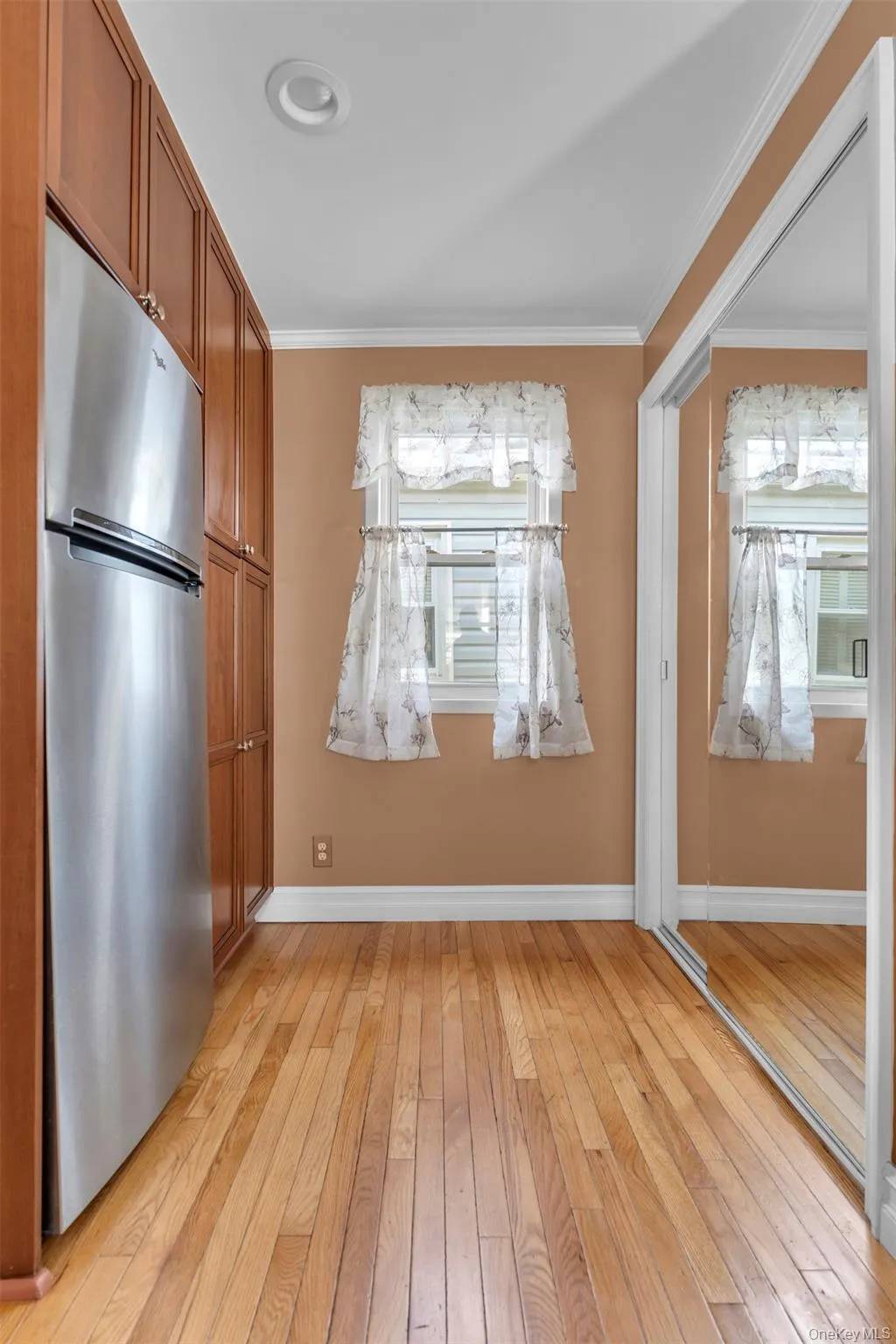 64 Tier Street, New York, NY, 1 Bedroom Bedrooms, 4 Rooms Rooms,1 BathroomBathrooms,Residential,For Rent,Tier,0,957308 64 Tier Street, New York, NY, 1 Bedroom Bedrooms, 4 Rooms Rooms,1 BathroomBathrooms,Residential,For Rent,Tier,0,957308