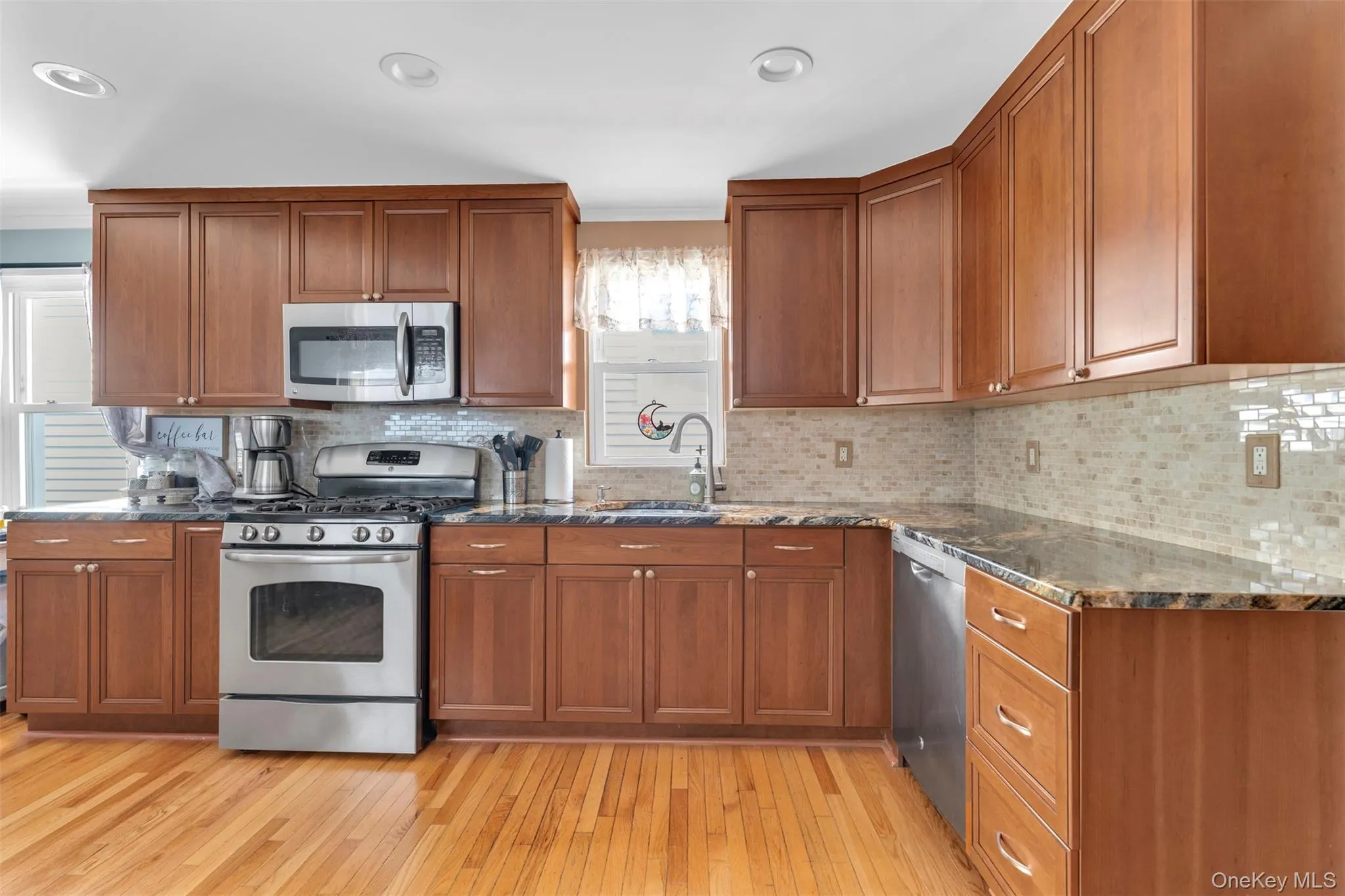 64 Tier Street, New York, NY, 1 Bedroom Bedrooms, 4 Rooms Rooms,1 BathroomBathrooms,Residential,For Rent,Tier,0,957308 64 Tier Street, New York, NY, 1 Bedroom Bedrooms, 4 Rooms Rooms,1 BathroomBathrooms,Residential,For Rent,Tier,0,957308