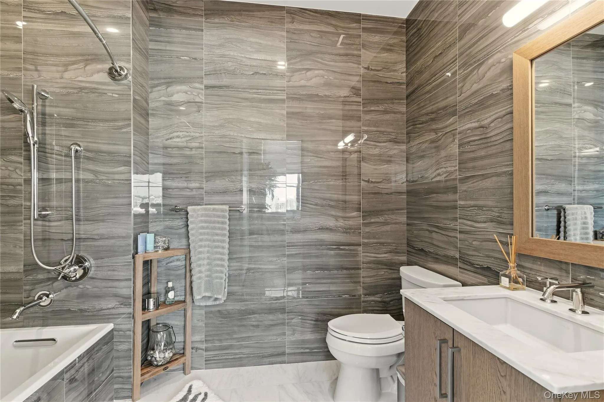 100 Garvies Point Road, Glen Cove, NY, 2 Bedrooms Bedrooms, 5 Rooms Rooms,2 BathroomsBathrooms,Residential,For Rent,Garvies Point,0,957314 100 Garvies Point Road, Glen Cove, NY, 2 Bedrooms Bedrooms, 5 Rooms Rooms,2 BathroomsBathrooms,Residential,For Rent,Garvies Point,0,957314