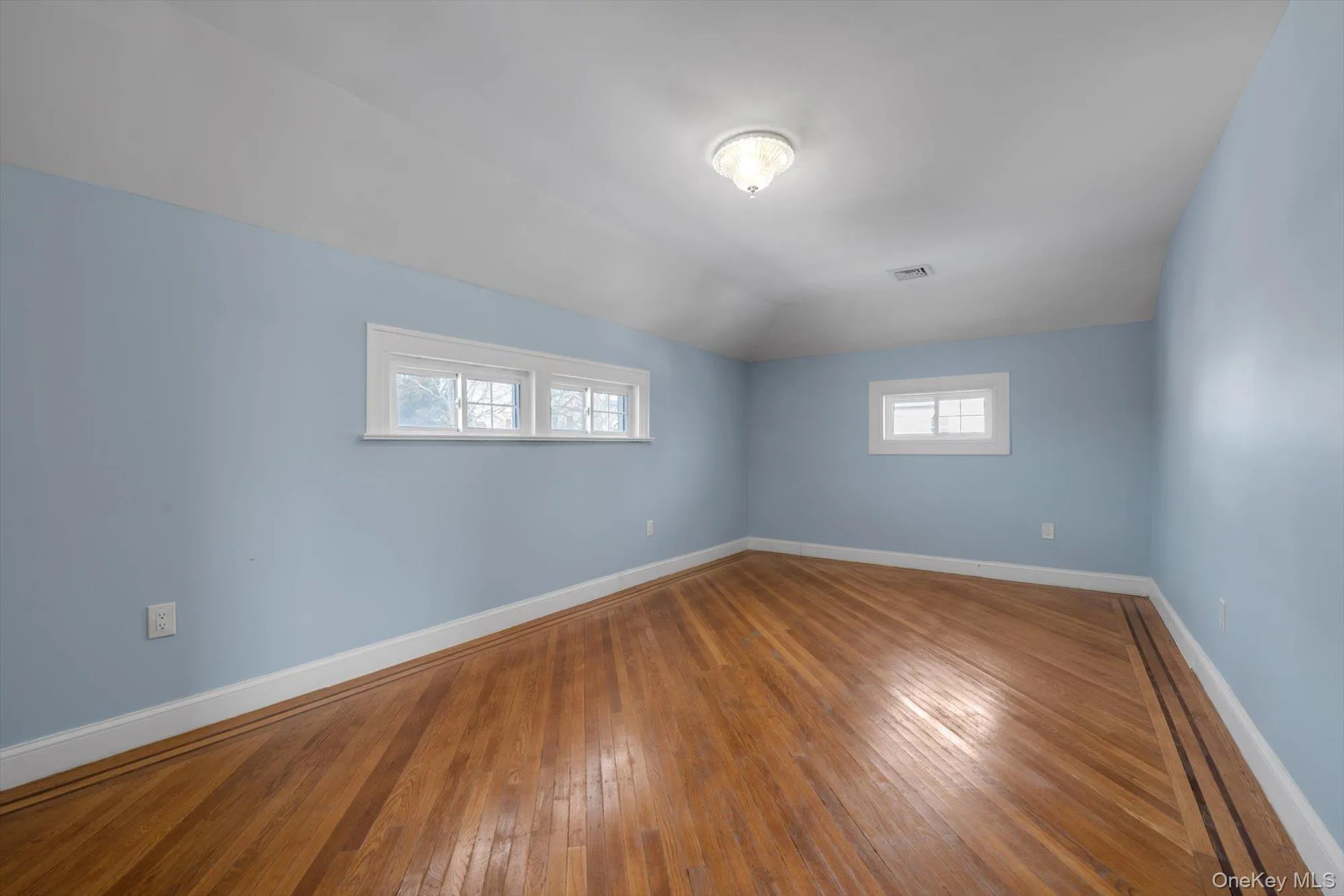 109-39 194th Street, New York, NY, 4 Bedrooms Bedrooms, 10 Rooms Rooms,4 BathroomsBathrooms,Residential,For Rent,194th,0,957327 109-39 194th Street, New York, NY, 4 Bedrooms Bedrooms, 10 Rooms Rooms,4 BathroomsBathrooms,Residential,For Rent,194th,0,957327