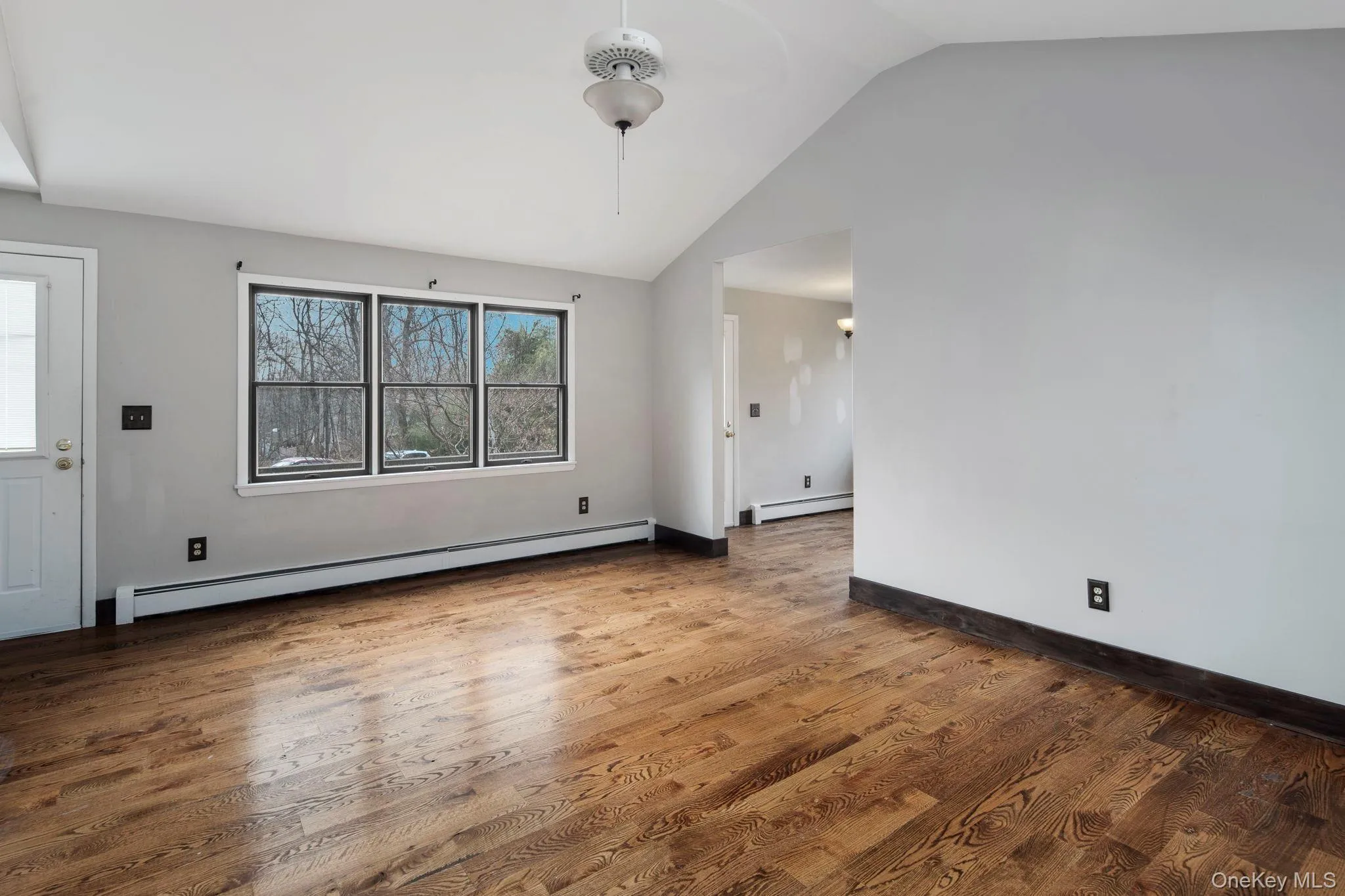 689 Mountain Road, Clarkstown, NY, 1 Bedroom Bedrooms, 4 Rooms Rooms,1 BathroomBathrooms,Residential Lease,For Rent,Mountain,0,957334 689 Mountain Road, Clarkstown, NY, 1 Bedroom Bedrooms, 4 Rooms Rooms,1 BathroomBathrooms,Residential Lease,For Rent,Mountain,0,957334