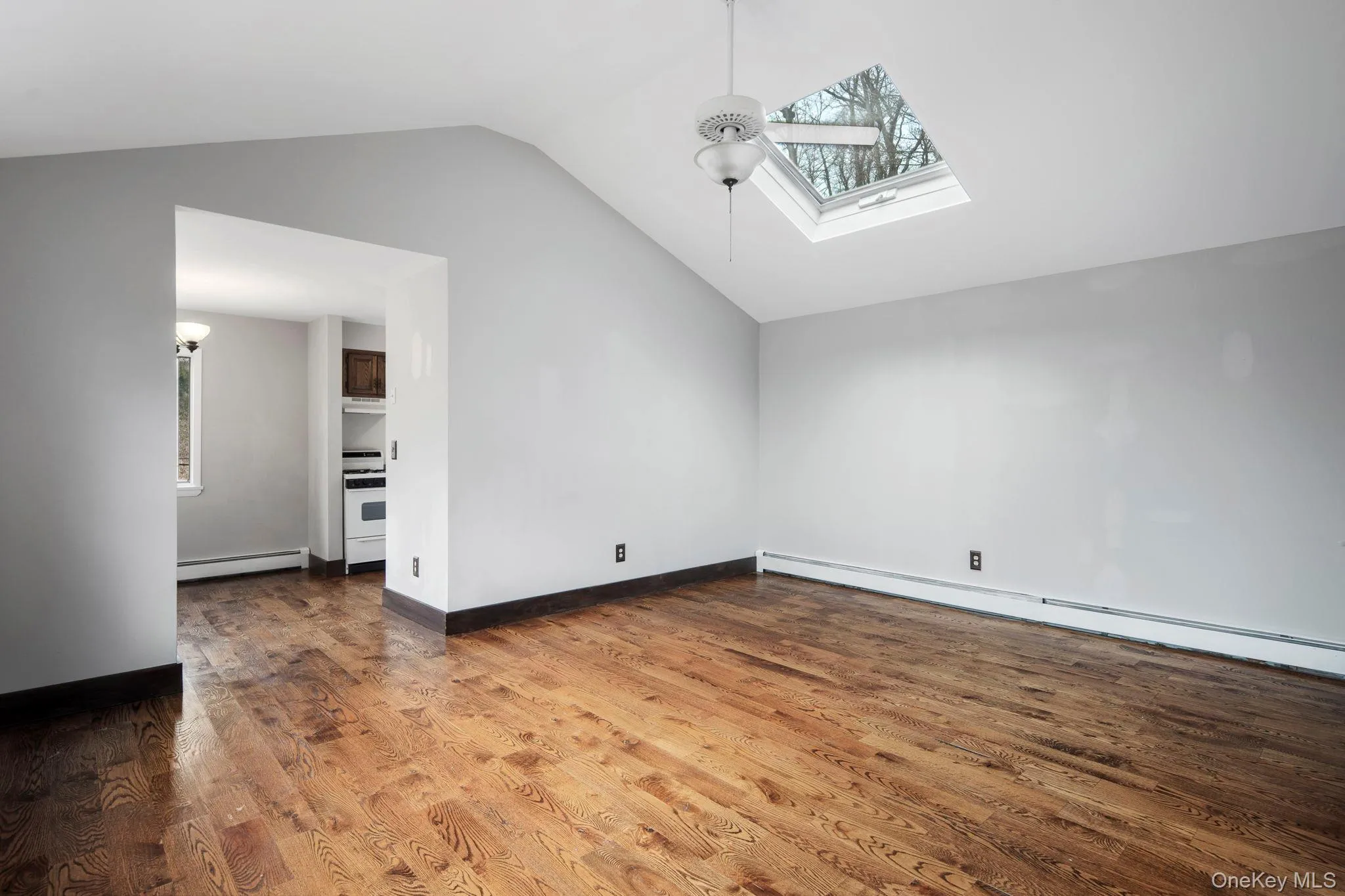 689 Mountain Road, Clarkstown, NY, 1 Bedroom Bedrooms, 4 Rooms Rooms,1 BathroomBathrooms,Residential Lease,For Rent,Mountain,0,957334 689 Mountain Road, Clarkstown, NY, 1 Bedroom Bedrooms, 4 Rooms Rooms,1 BathroomBathrooms,Residential Lease,For Rent,Mountain,0,957334