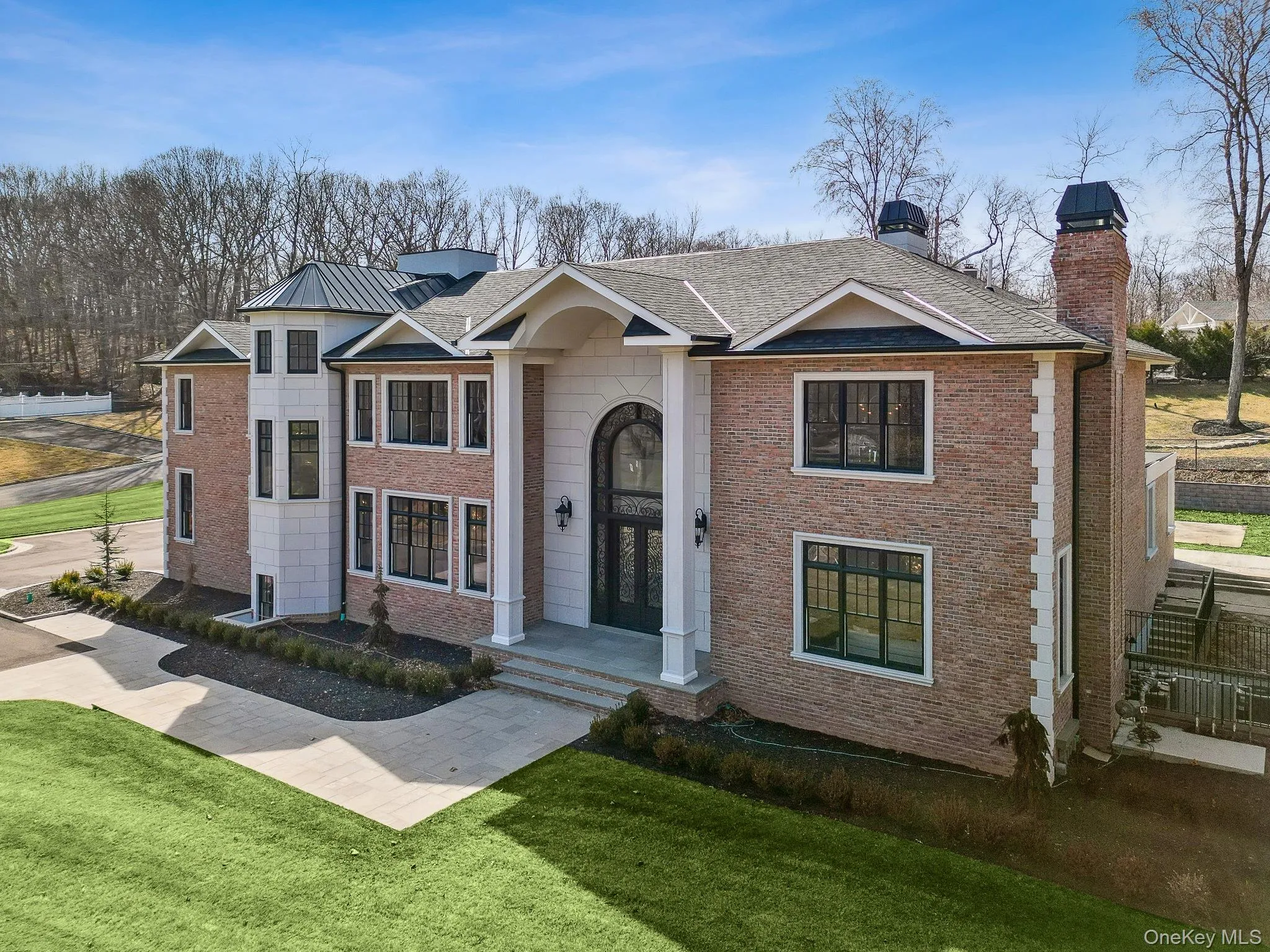 24 Landview Drive, Huntington, NY, 5 Bedrooms Bedrooms, 11 Rooms Rooms,6 BathroomsBathrooms,Residential,For Rent,Landview,0,957362 24 Landview Drive, Huntington, NY, 5 Bedrooms Bedrooms, 11 Rooms Rooms,6 BathroomsBathrooms,Residential,For Rent,Landview,0,957362