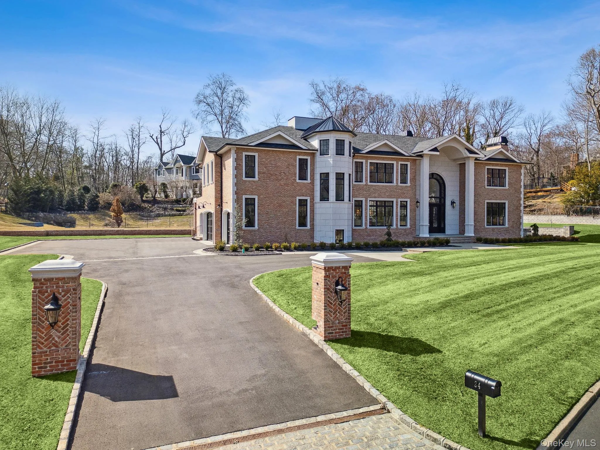 24 Landview Drive, Huntington, NY, 5 Bedrooms Bedrooms, 11 Rooms Rooms,6 BathroomsBathrooms,Residential,For Rent,Landview,0,957362 24 Landview Drive, Huntington, NY, 5 Bedrooms Bedrooms, 11 Rooms Rooms,6 BathroomsBathrooms,Residential,For Rent,Landview,0,957362
