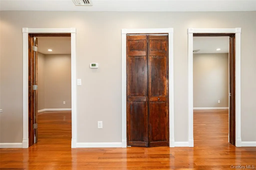 204 Mill Street, Poughkeepsie, NY, 3 Bedrooms Bedrooms, 6 Rooms Rooms,1 BathroomBathrooms,Residential Lease,For Rent,Mill,0,957365 204 Mill Street, Poughkeepsie, NY, 3 Bedrooms Bedrooms, 6 Rooms Rooms,1 BathroomBathrooms,Residential Lease,For Rent,Mill,0,957365