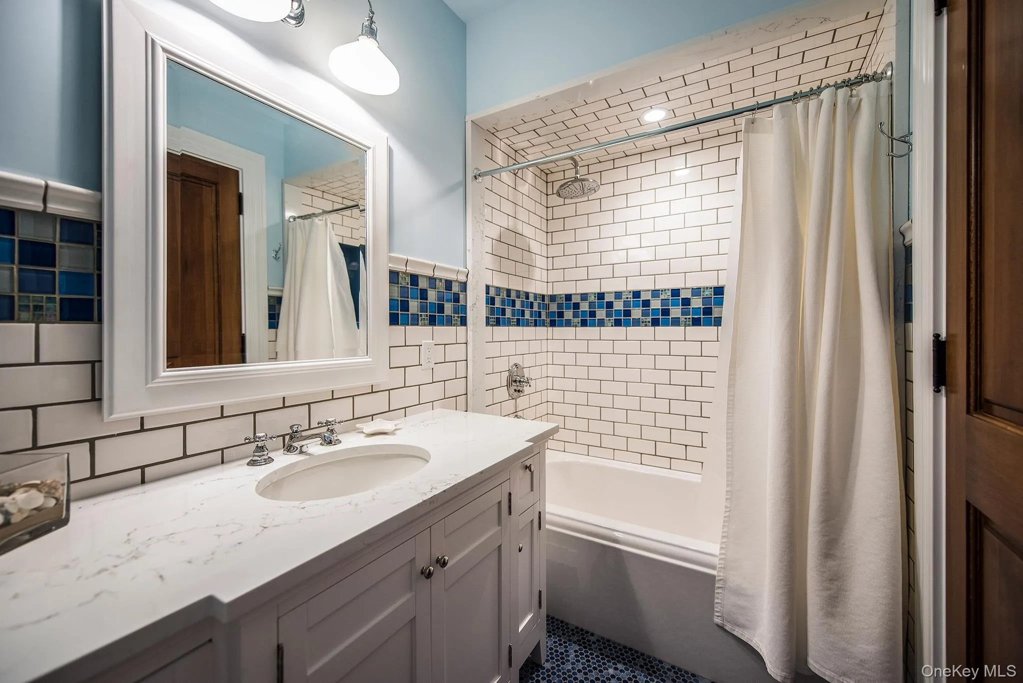 106 Old Depot Road, Southampton, NY, 4 Bedrooms Bedrooms, 9 Rooms Rooms,4 BathroomsBathrooms,Residential Lease,For Rent,Old Depot,0,957404 106 Old Depot Road, Southampton, NY, 4 Bedrooms Bedrooms, 9 Rooms Rooms,4 BathroomsBathrooms,Residential Lease,For Rent,Old Depot,0,957404