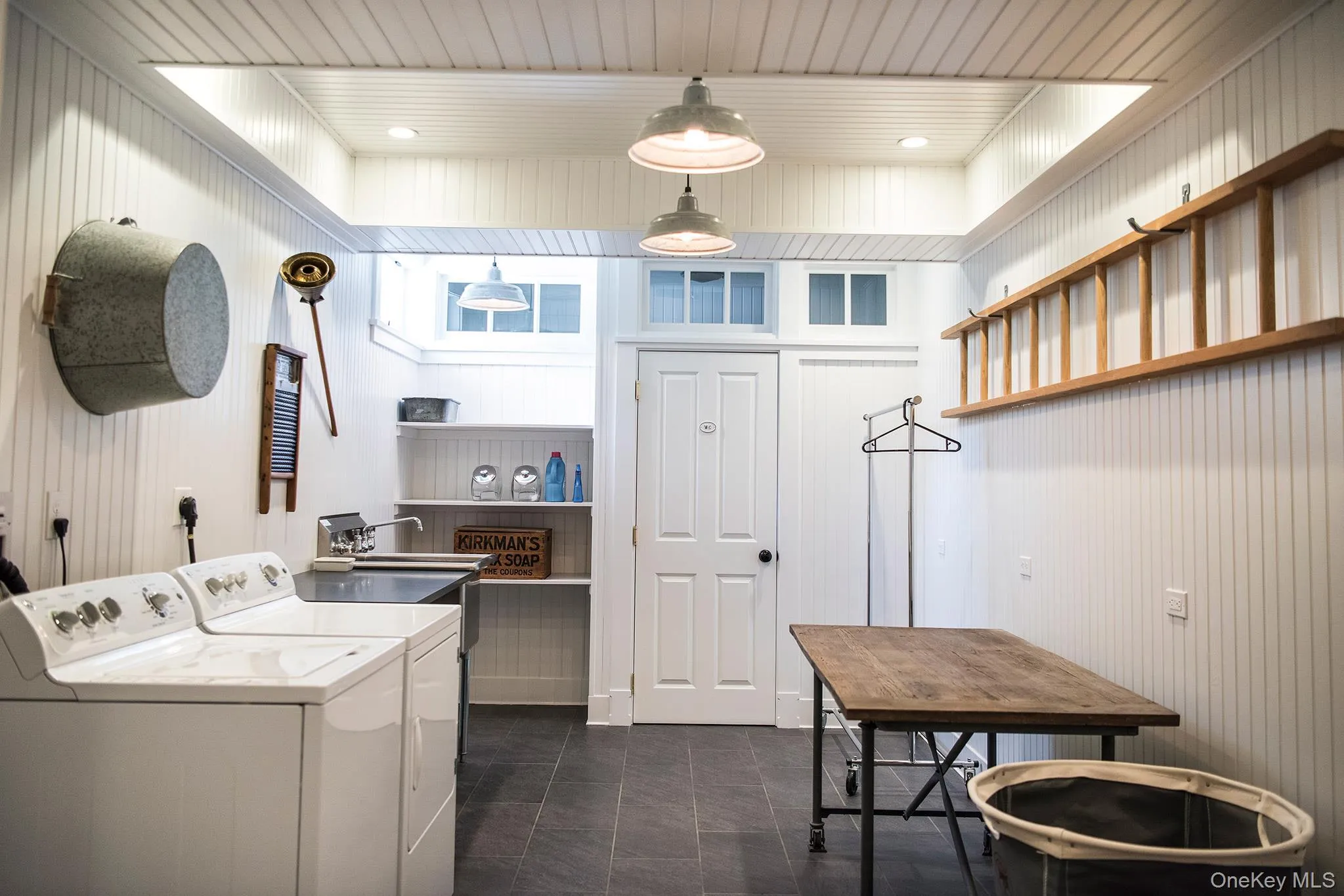 106 Old Depot Road, Southampton, NY, 4 Bedrooms Bedrooms, 9 Rooms Rooms,4 BathroomsBathrooms,Residential Lease,For Rent,Old Depot,0,957404 106 Old Depot Road, Southampton, NY, 4 Bedrooms Bedrooms, 9 Rooms Rooms,4 BathroomsBathrooms,Residential Lease,For Rent,Old Depot,0,957404