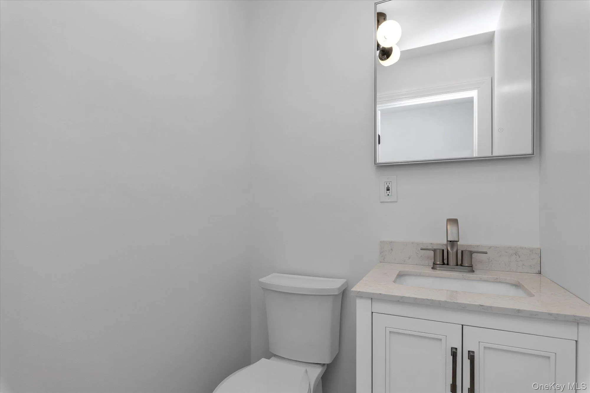 71 Haven Avenue, North Hempstead, NY, 3 Bedrooms Bedrooms, 9 Rooms Rooms,3 BathroomsBathrooms,Residential Lease,For Rent,Haven,0,957410 71 Haven Avenue, North Hempstead, NY, 3 Bedrooms Bedrooms, 9 Rooms Rooms,3 BathroomsBathrooms,Residential Lease,For Rent,Haven,0,957410