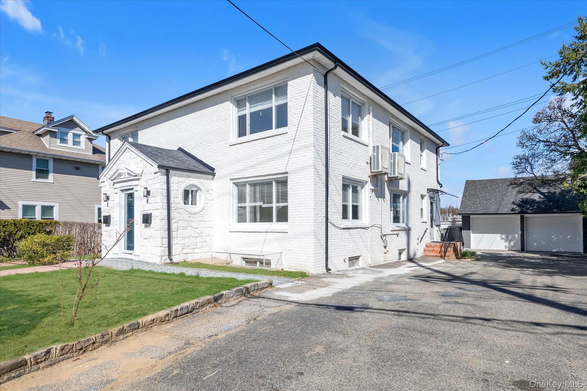 71 Haven Avenue, North Hempstead, NY, 3 Bedrooms Bedrooms, 9 Rooms Rooms,3 BathroomsBathrooms,Residential Lease,For Rent,Haven,0,957410 71 Haven Avenue, North Hempstead, NY, 3 Bedrooms Bedrooms, 9 Rooms Rooms,3 BathroomsBathrooms,Residential Lease,For Rent,Haven,0,957410