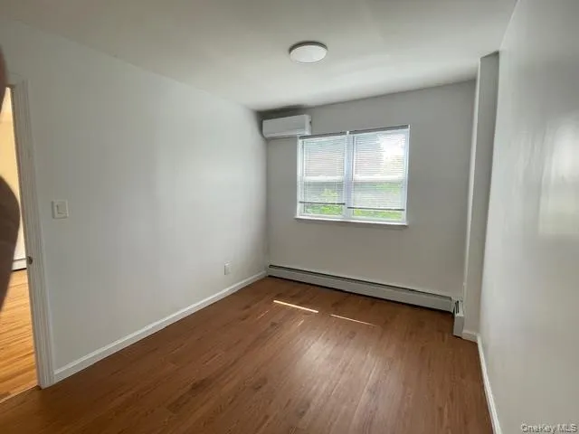 8527 58th Avenue, New York, NY, 3 Bedrooms Bedrooms, 6 Rooms Rooms,1 BathroomBathrooms,Residential Lease,For Rent,58th,0,957431 8527 58th Avenue, New York, NY, 3 Bedrooms Bedrooms, 6 Rooms Rooms,1 BathroomBathrooms,Residential Lease,For Rent,58th,0,957431