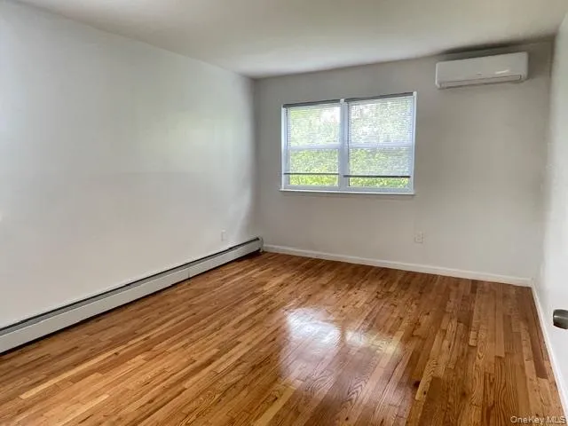 8527 58th Avenue, New York, NY, 3 Bedrooms Bedrooms, 6 Rooms Rooms,1 BathroomBathrooms,Residential Lease,For Rent,58th,0,957431 8527 58th Avenue, New York, NY, 3 Bedrooms Bedrooms, 6 Rooms Rooms,1 BathroomBathrooms,Residential Lease,For Rent,58th,0,957431