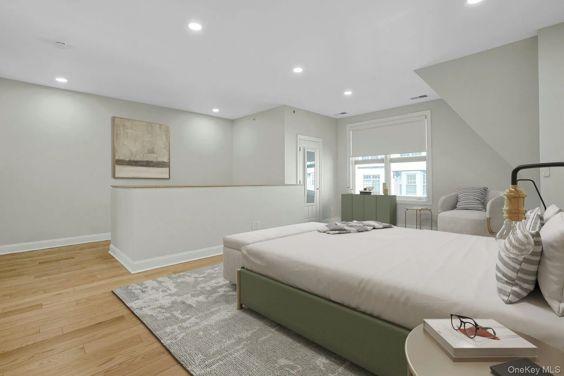Upper Loft Virtually Enhanced (3rd Bedroom or 4th!) Upper Loft Virtually Enhanced (3rd Bedroom or 4th!)