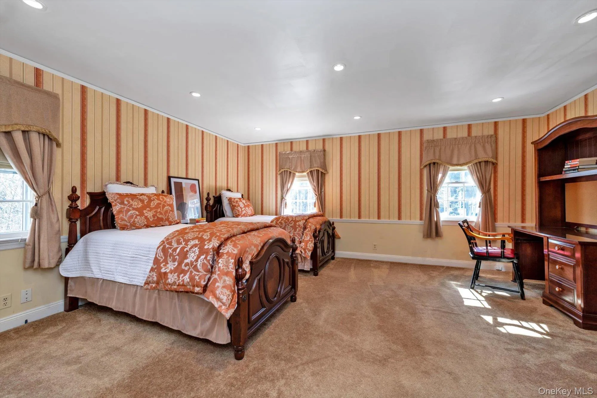 3 Barkers Point Road, North Hempstead, NY, 5 Bedrooms Bedrooms, 10 Rooms Rooms,4 BathroomsBathrooms,Residential Lease,For Rent,Barkers Point,0,957466 3 Barkers Point Road, North Hempstead, NY, 5 Bedrooms Bedrooms, 10 Rooms Rooms,4 BathroomsBathrooms,Residential Lease,For Rent,Barkers Point,0,957466