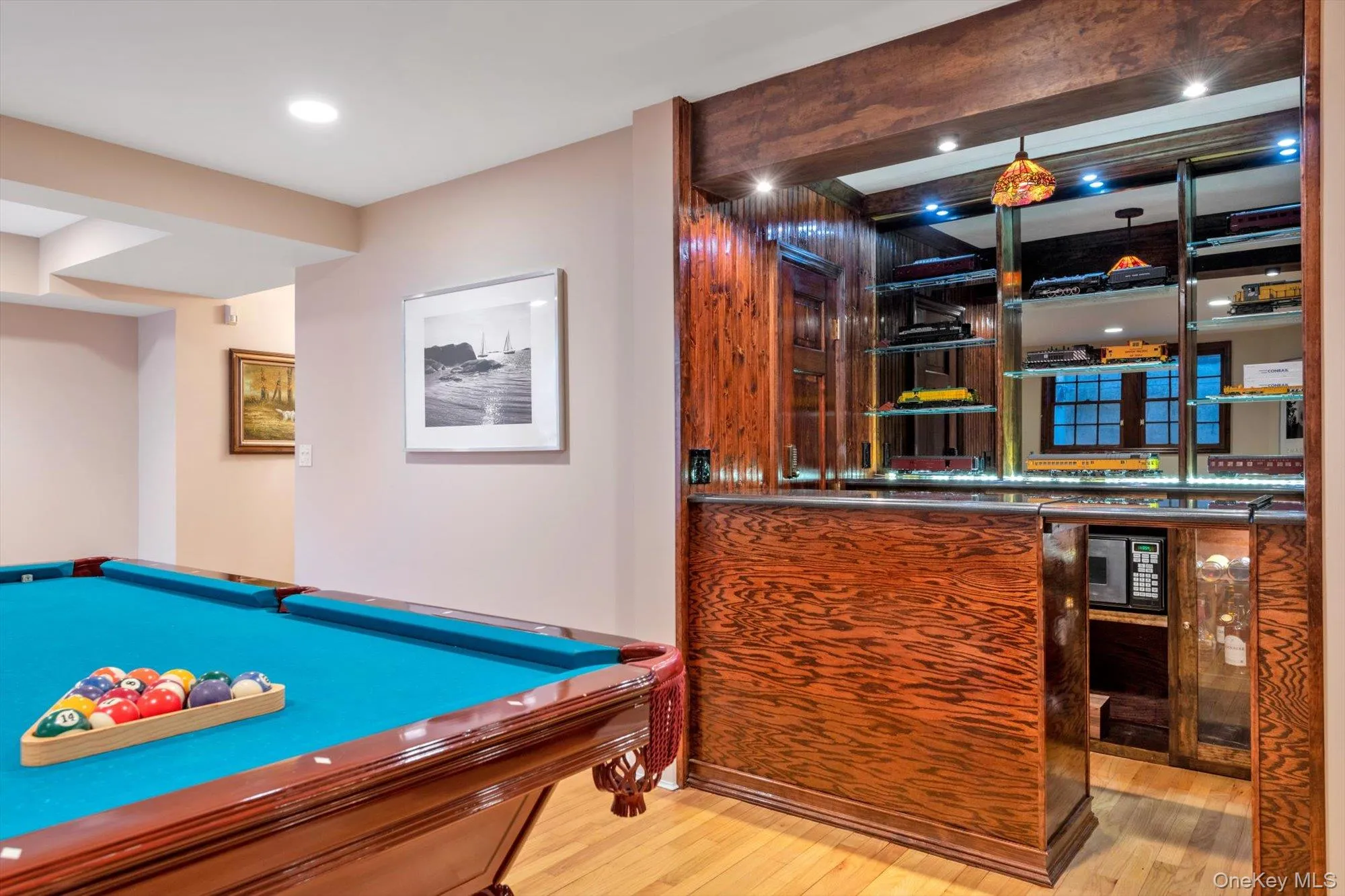 3 Barkers Point Road, North Hempstead, NY, 5 Bedrooms Bedrooms, 10 Rooms Rooms,4 BathroomsBathrooms,Residential Lease,For Rent,Barkers Point,0,957466 3 Barkers Point Road, North Hempstead, NY, 5 Bedrooms Bedrooms, 10 Rooms Rooms,4 BathroomsBathrooms,Residential Lease,For Rent,Barkers Point,0,957466