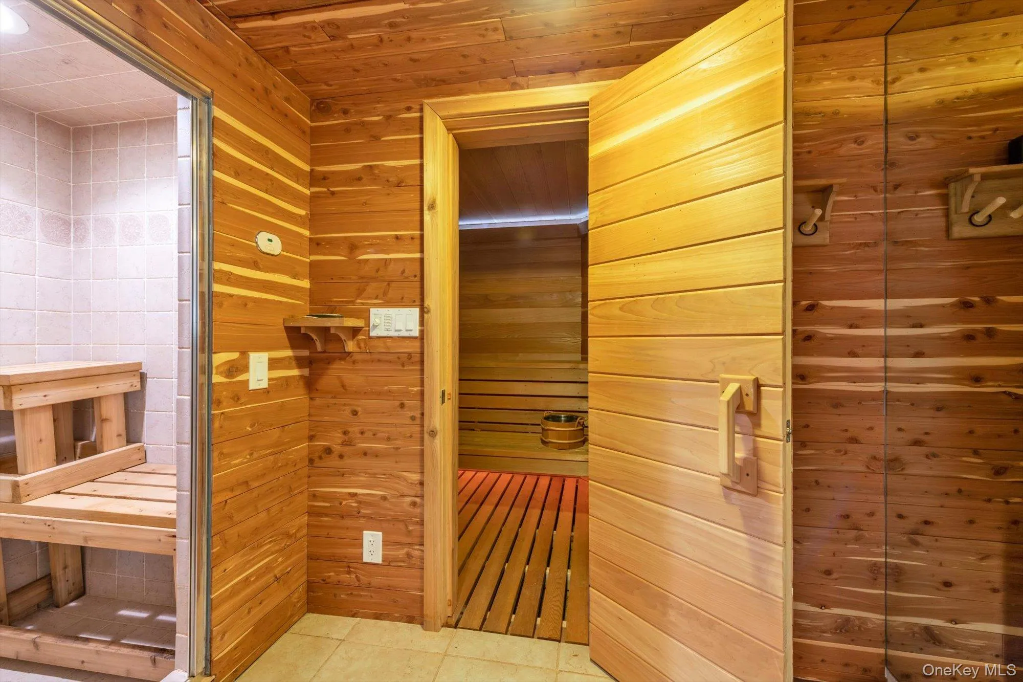 3 Barkers Point Road, North Hempstead, NY, 5 Bedrooms Bedrooms, 10 Rooms Rooms,4 BathroomsBathrooms,Residential Lease,For Rent,Barkers Point,0,957466 3 Barkers Point Road, North Hempstead, NY, 5 Bedrooms Bedrooms, 10 Rooms Rooms,4 BathroomsBathrooms,Residential Lease,For Rent,Barkers Point,0,957466