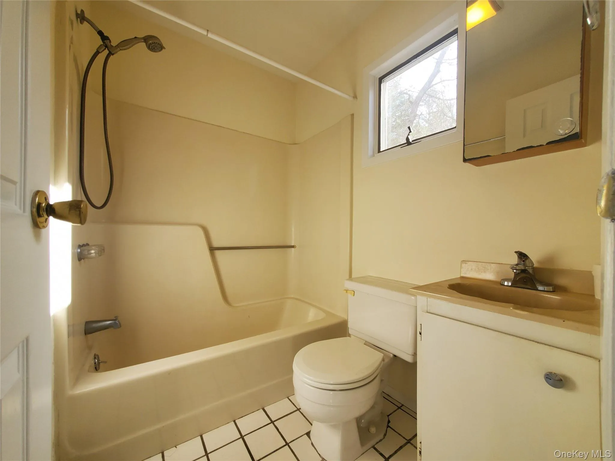 179 Mount Sinai, Brookhaven, NY, 1 Bedroom Bedrooms, 3 Rooms Rooms,1 BathroomBathrooms,Residential Lease,For Rent,Mount Sinai,0,957470 179 Mount Sinai, Brookhaven, NY, 1 Bedroom Bedrooms, 3 Rooms Rooms,1 BathroomBathrooms,Residential Lease,For Rent,Mount Sinai,0,957470