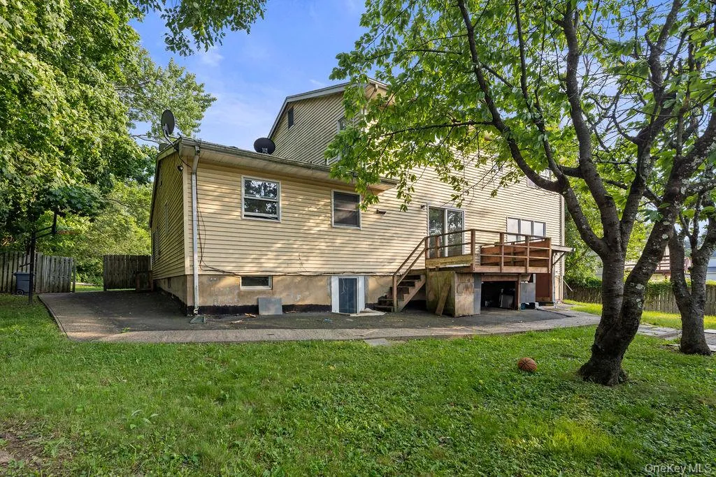 12 Gillis Avenue, Clarkstown, NY, 5 Bedrooms Bedrooms, 12 Rooms Rooms,3 BathroomsBathrooms,Residential,For Rent,Gillis,0,957476 12 Gillis Avenue, Clarkstown, NY, 5 Bedrooms Bedrooms, 12 Rooms Rooms,3 BathroomsBathrooms,Residential,For Rent,Gillis,0,957476