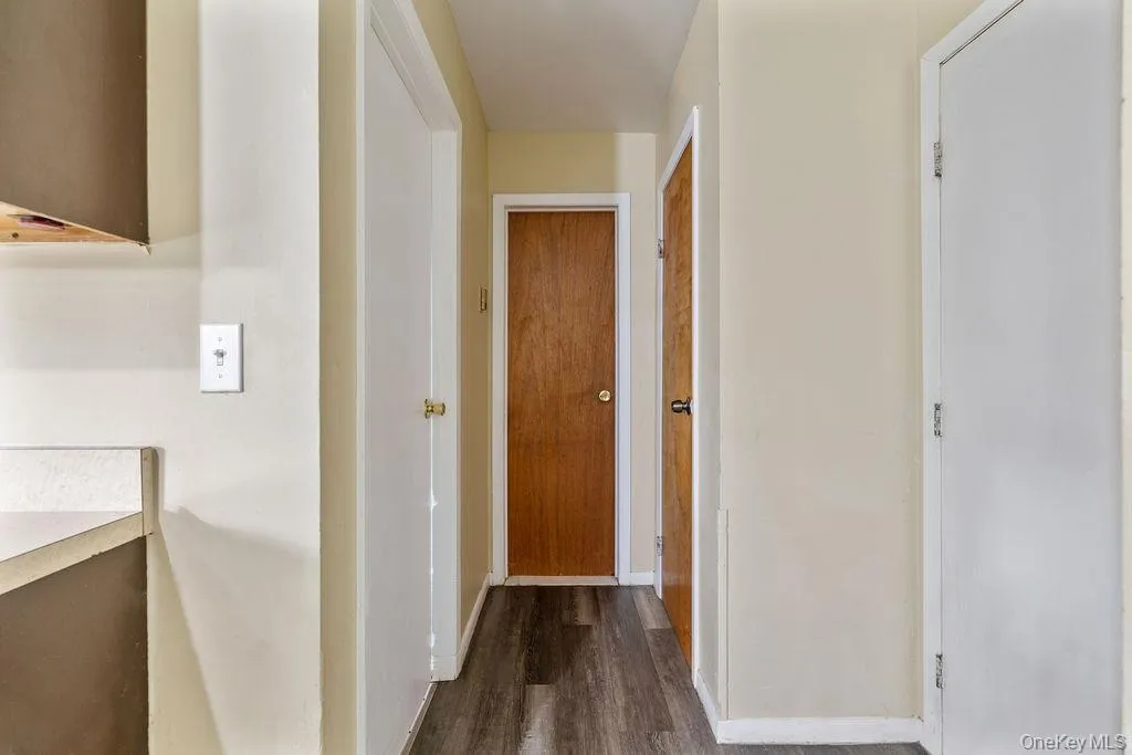 12 Gillis Avenue, Clarkstown, NY, 5 Bedrooms Bedrooms, 12 Rooms Rooms,3 BathroomsBathrooms,Residential,For Rent,Gillis,0,957476 12 Gillis Avenue, Clarkstown, NY, 5 Bedrooms Bedrooms, 12 Rooms Rooms,3 BathroomsBathrooms,Residential,For Rent,Gillis,0,957476