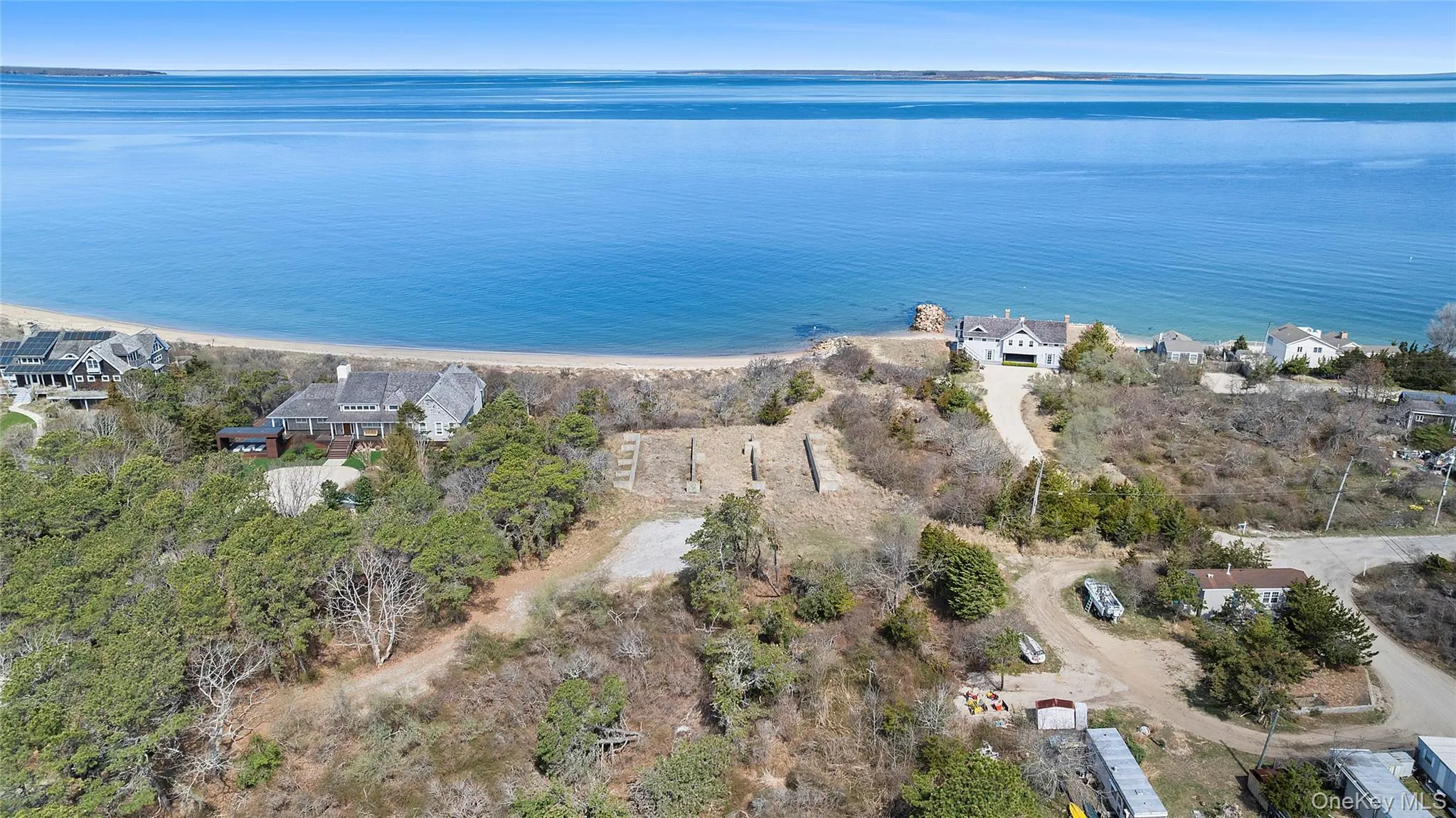 623 Lazy Point Road, East Hampton, New York 11930