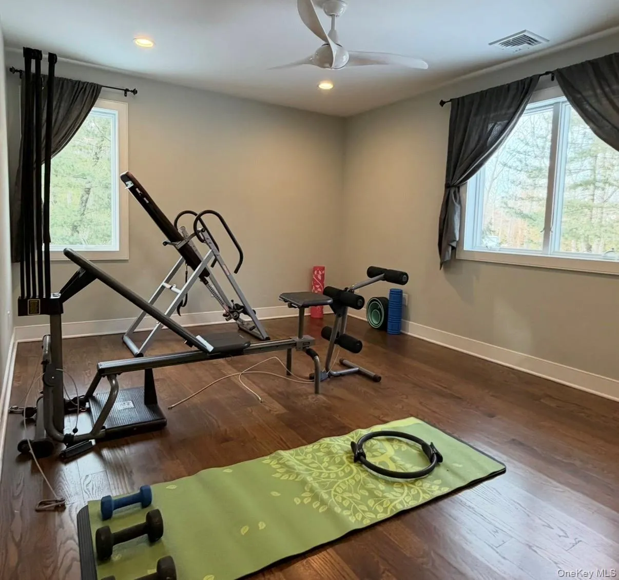 10 Skyes Neck Court, Southampton, NY, 4 Bedrooms Bedrooms, 10 Rooms Rooms,3 BathroomsBathrooms,Residential Lease,For Rent,Skyes Neck,0,957546 10 Skyes Neck Court, Southampton, NY, 4 Bedrooms Bedrooms, 10 Rooms Rooms,3 BathroomsBathrooms,Residential Lease,For Rent,Skyes Neck,0,957546